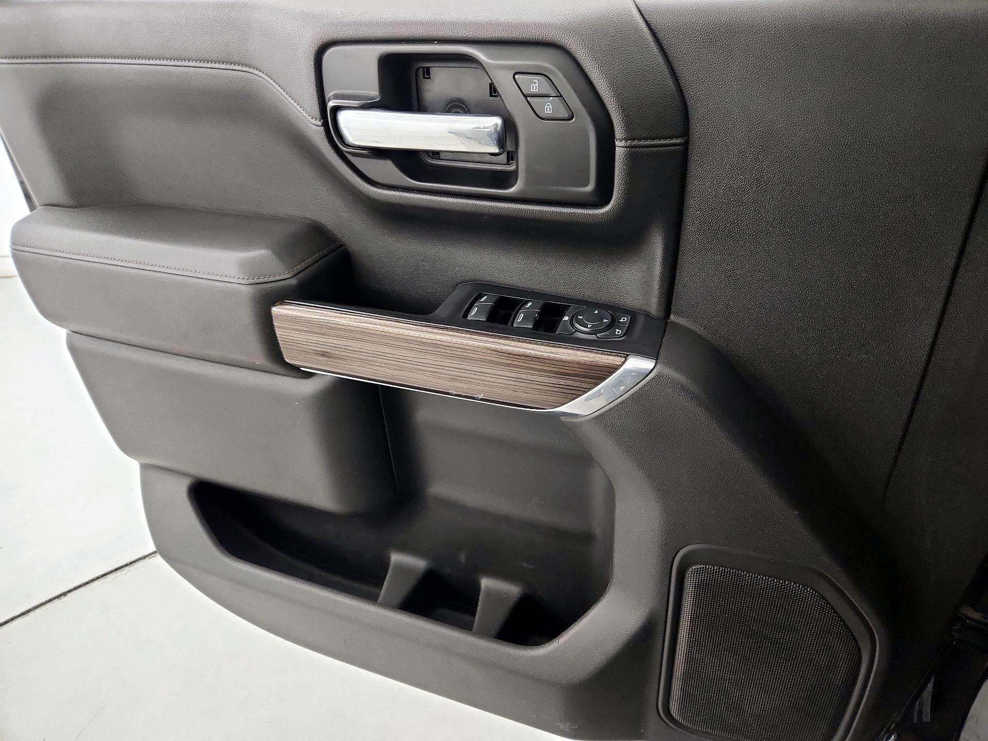 Thumbnail: 2021 Chevrolet Silverado 1500 - 12