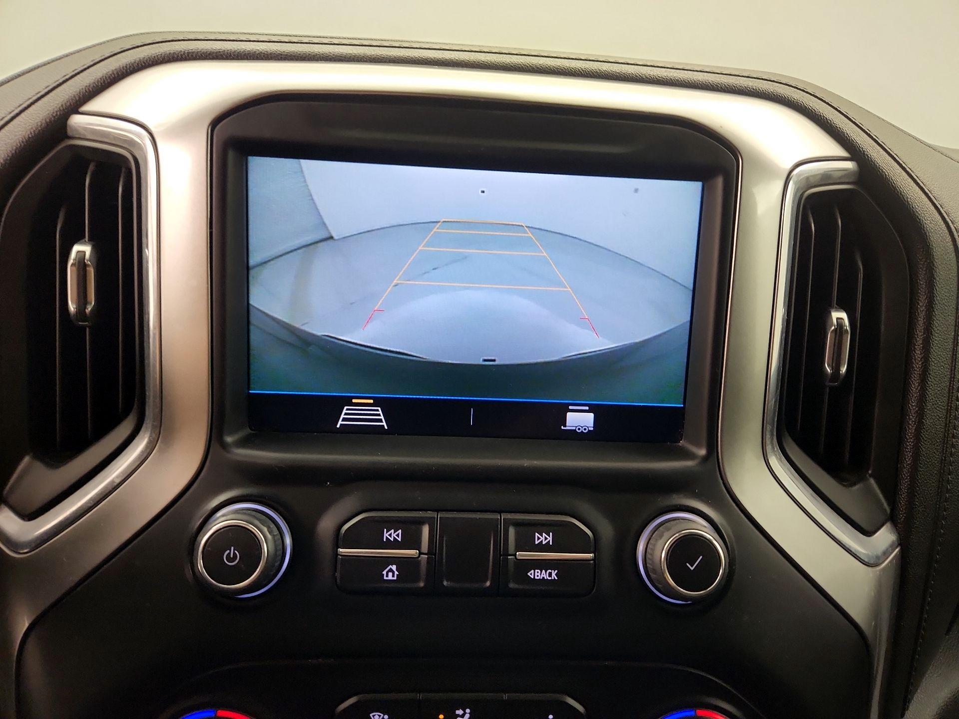 Thumbnail: 2021 Chevrolet Silverado 1500 - 14