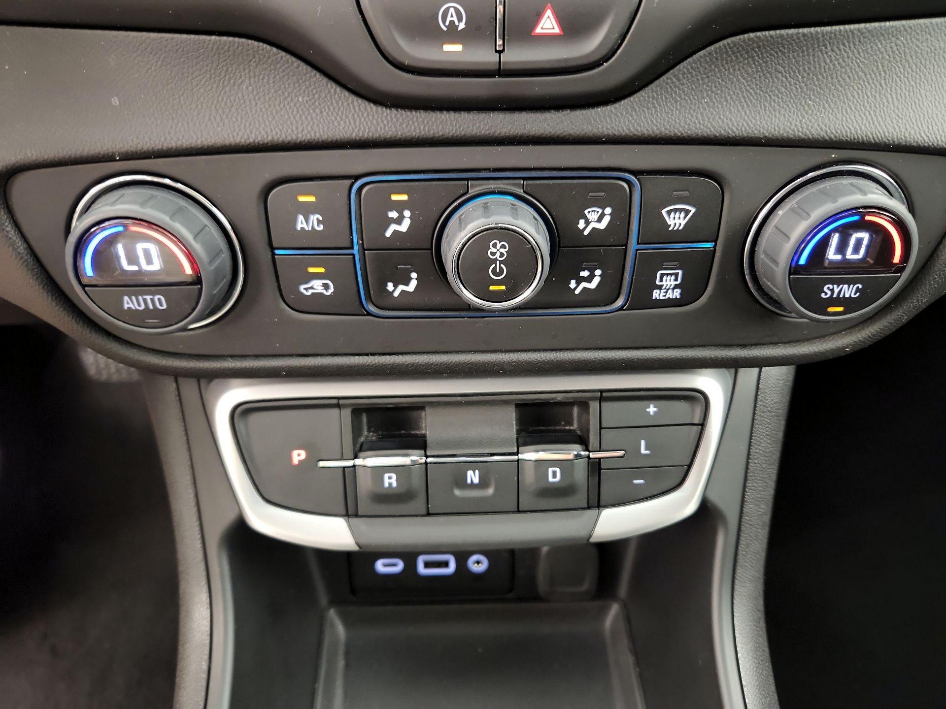 Thumbnail: 2024 GMC Terrain - 16