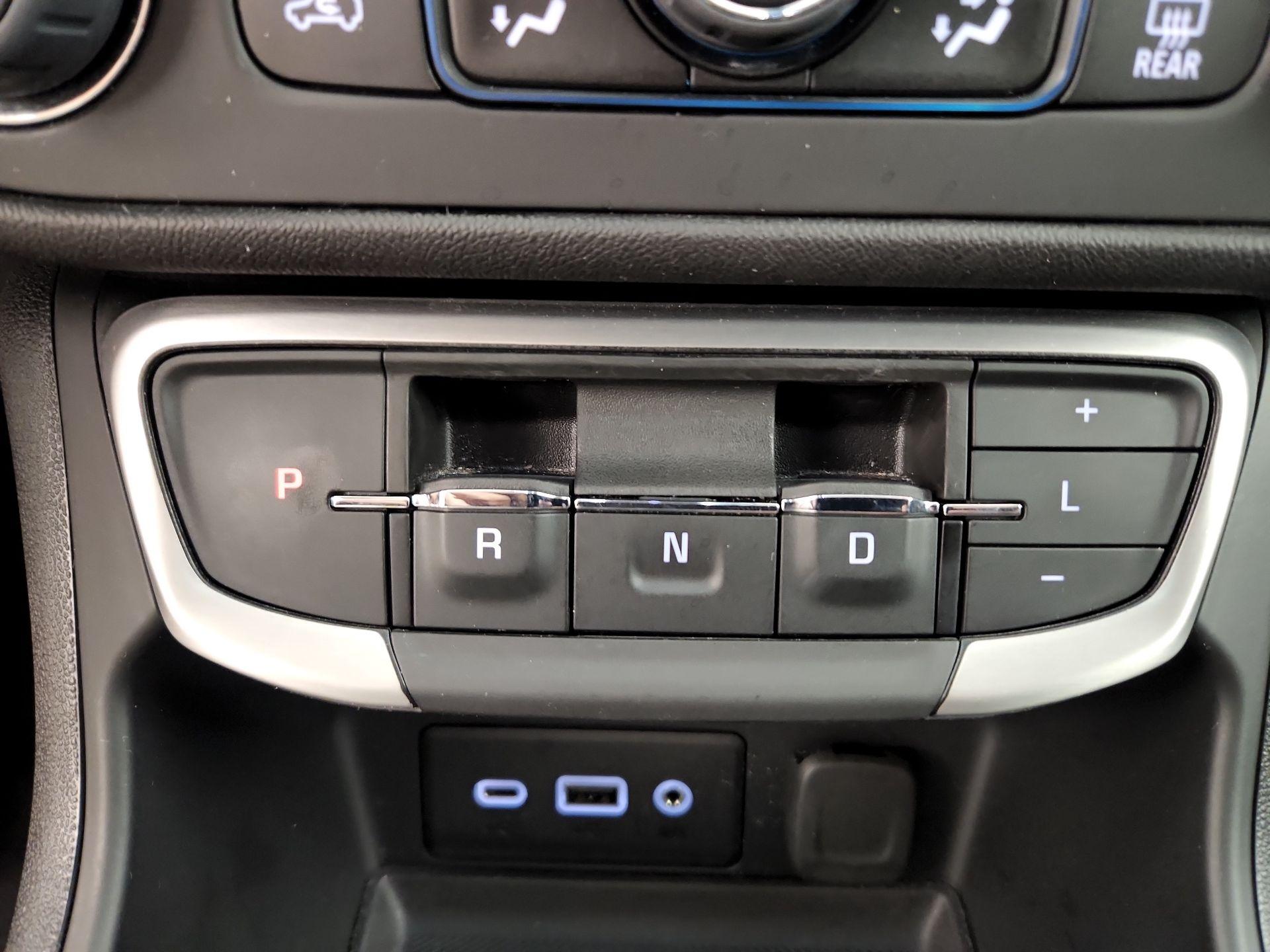 Thumbnail: 2024 GMC Terrain - 17