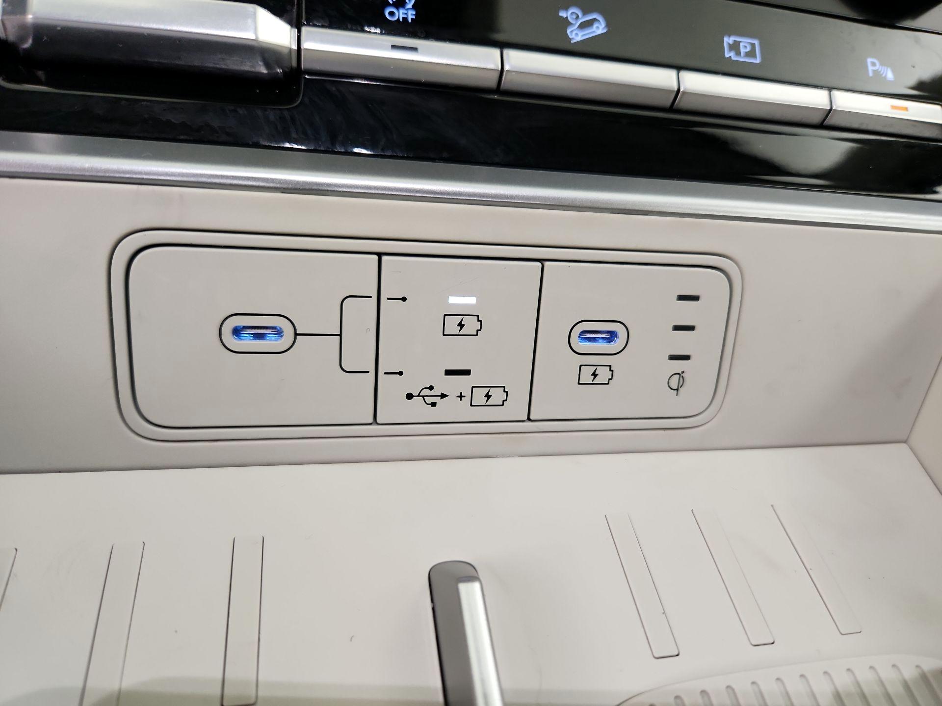 Thumbnail: 2024 Hyundai Santa Fe - 18