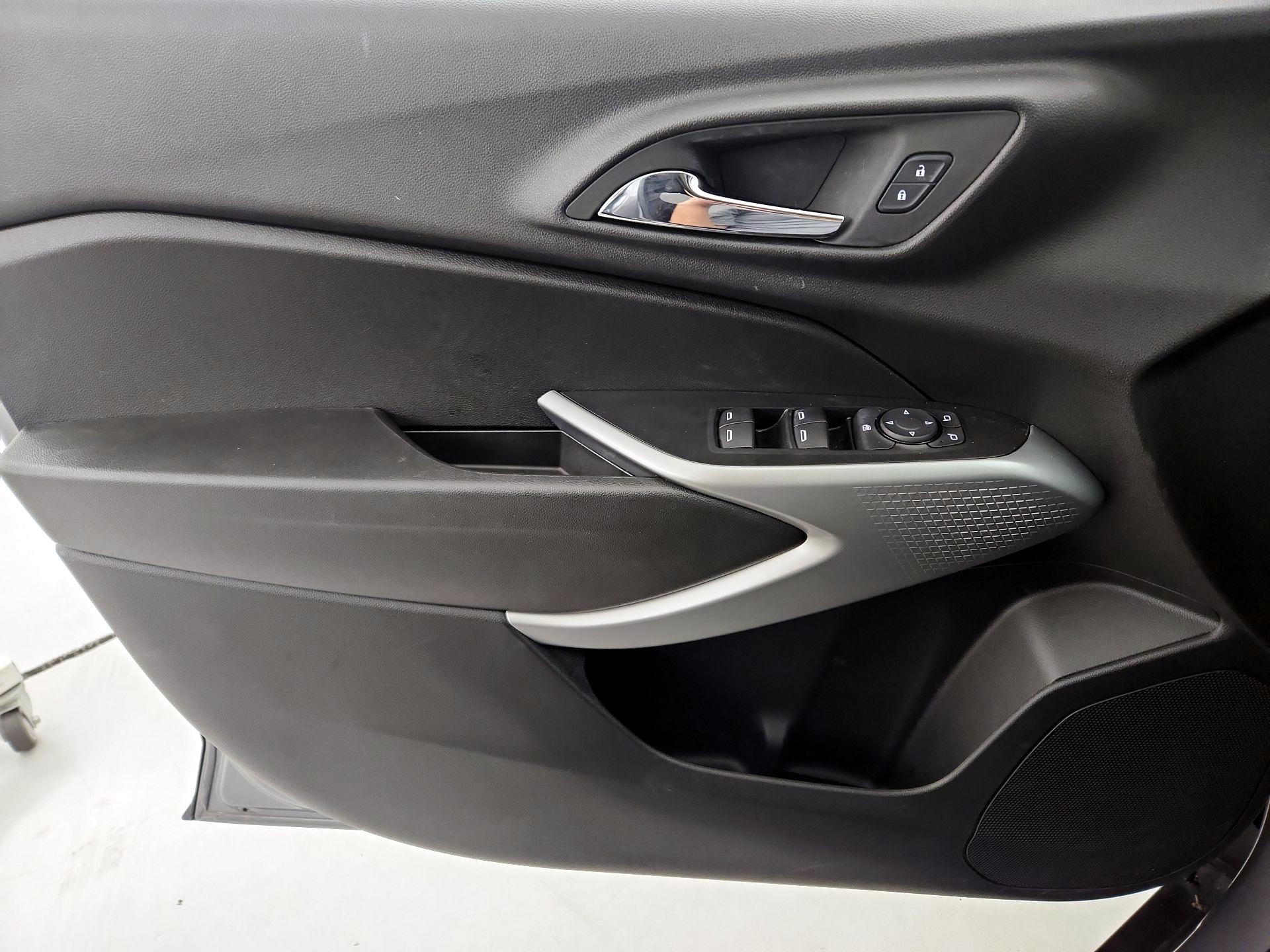 Thumbnail: 2024 Chevrolet Trax - 12