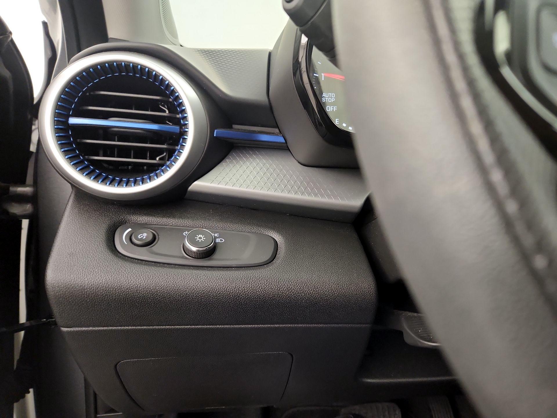 Thumbnail: 2024 Chevrolet Trax - 13