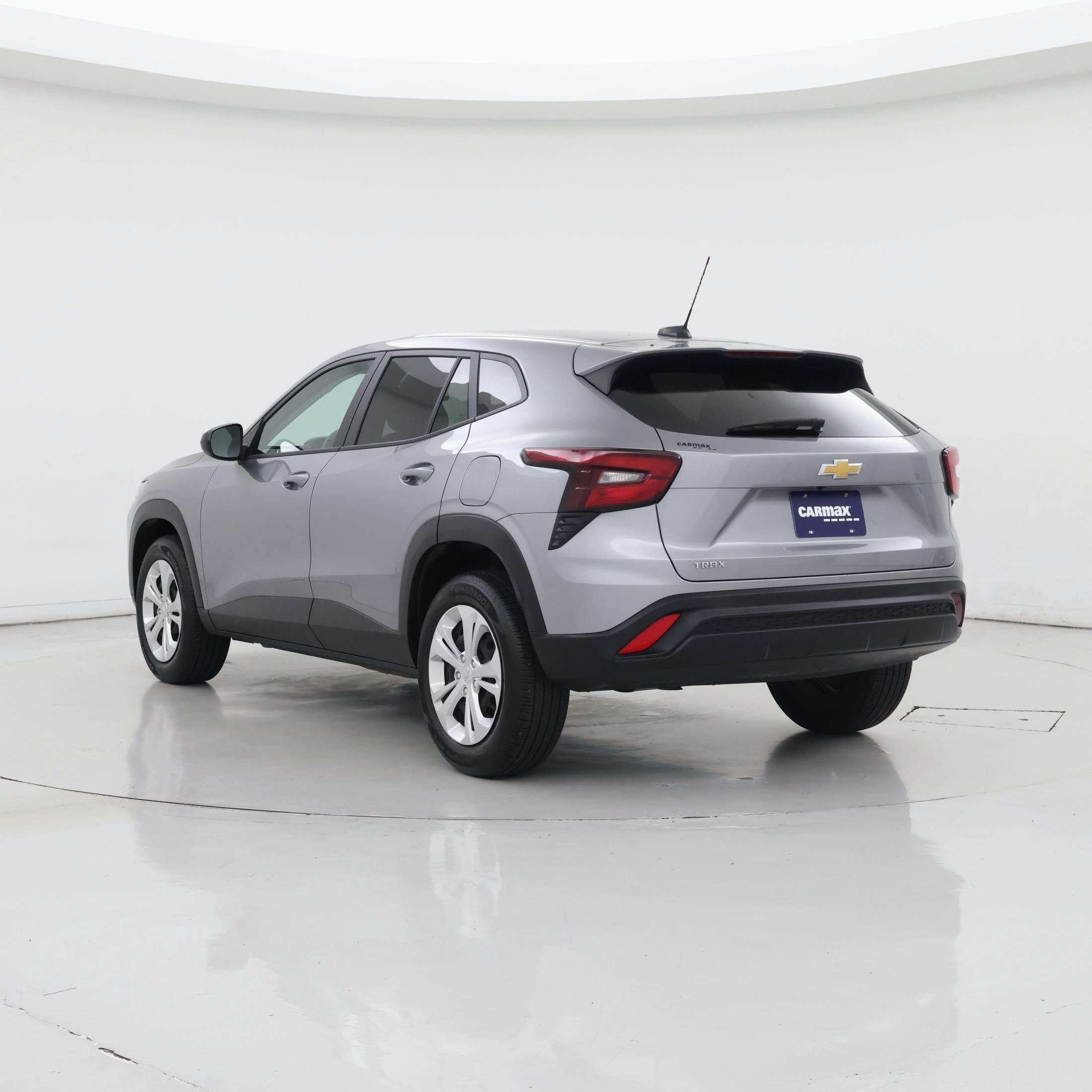 Thumbnail: 2024 Chevrolet Trax - 2