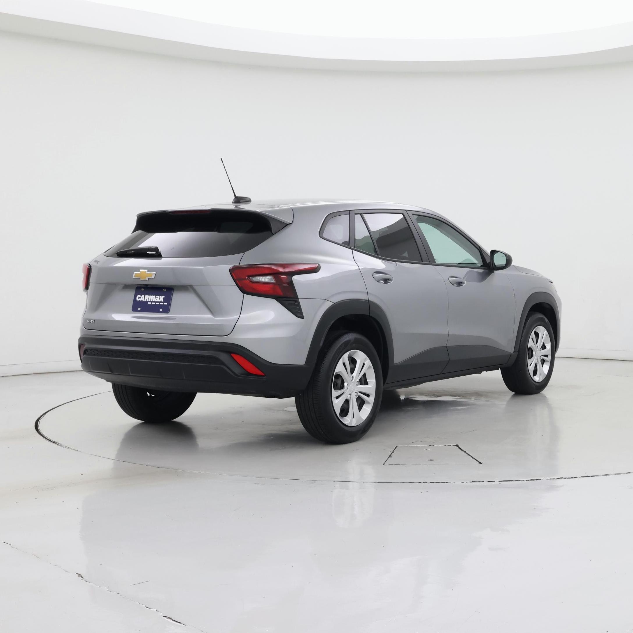 Thumbnail: 2024 Chevrolet Trax - 8