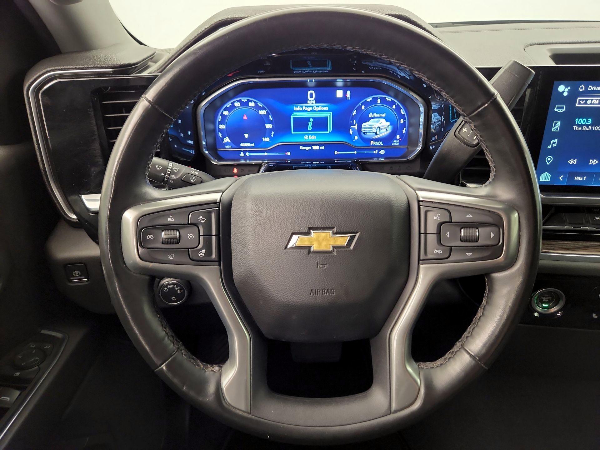 Thumbnail: 2023 Chevrolet Silverado 1500 - 10