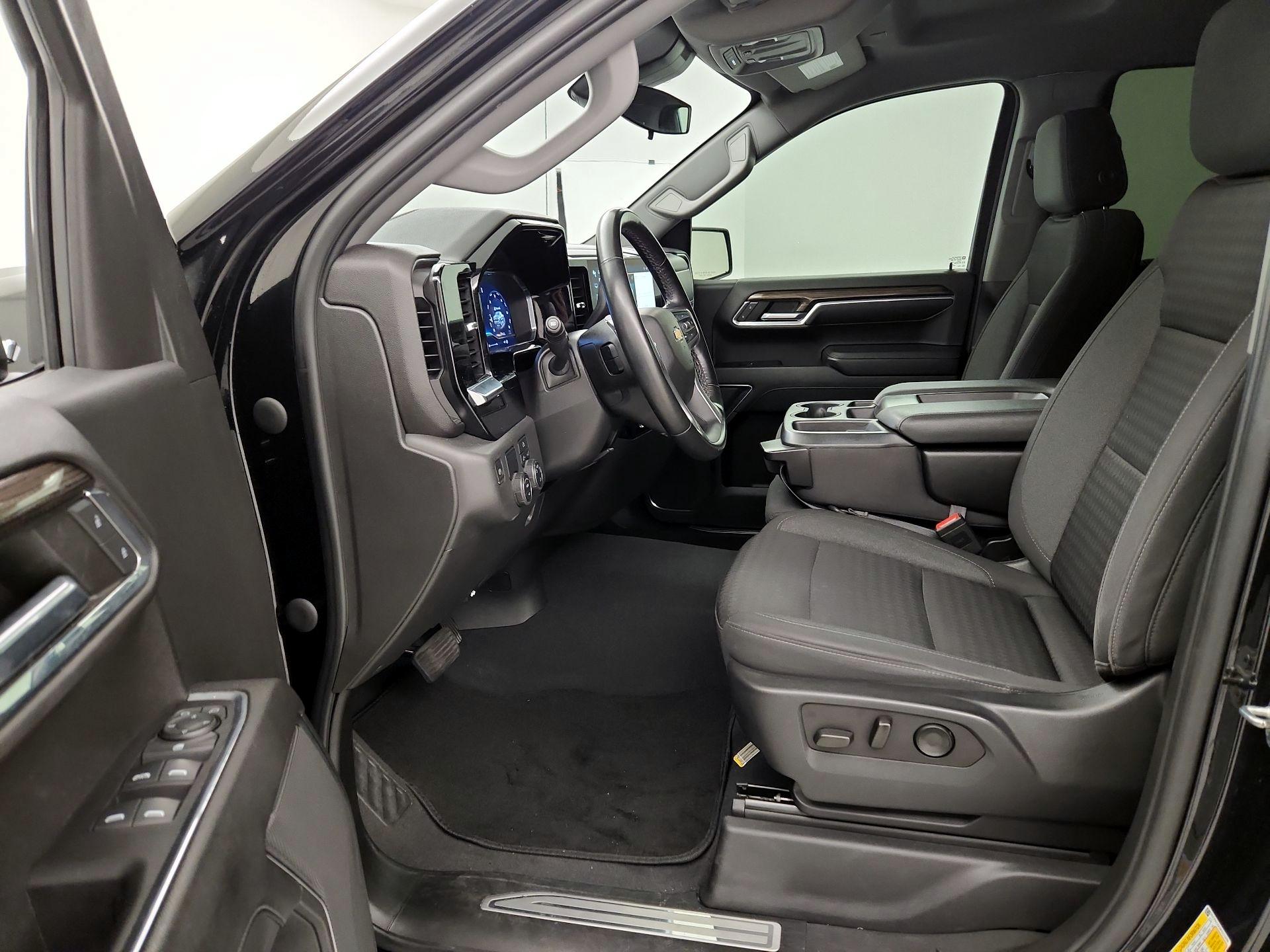 Thumbnail: 2023 Chevrolet Silverado 1500 - 12