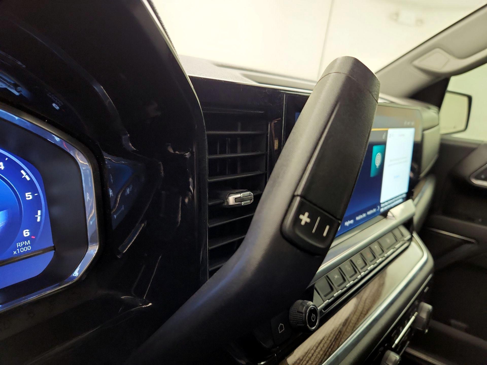 Thumbnail: 2023 Chevrolet Silverado 1500 - 17