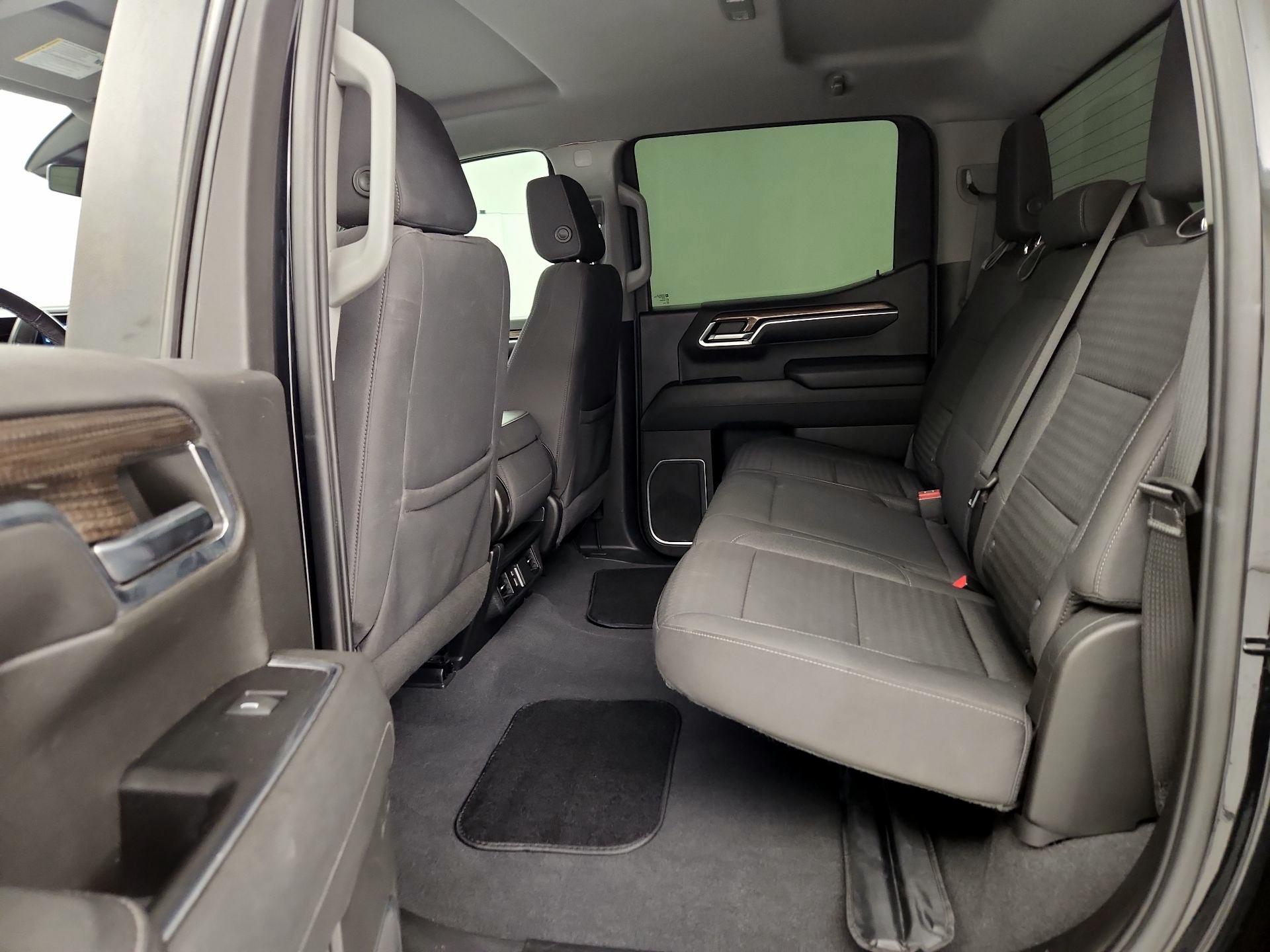 Thumbnail: 2023 Chevrolet Silverado 1500 - 19