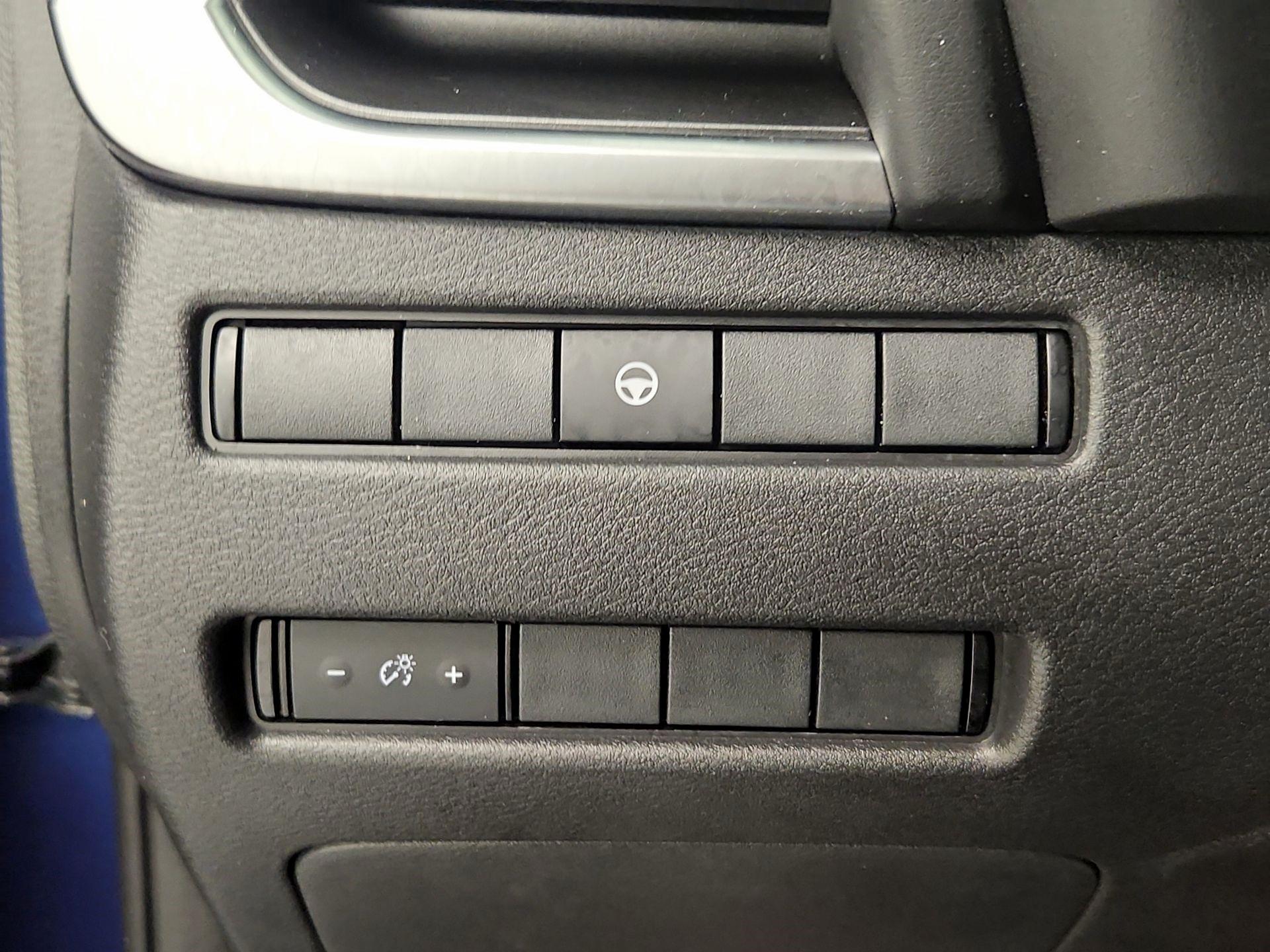 Thumbnail: 2021 Nissan Rogue - 13