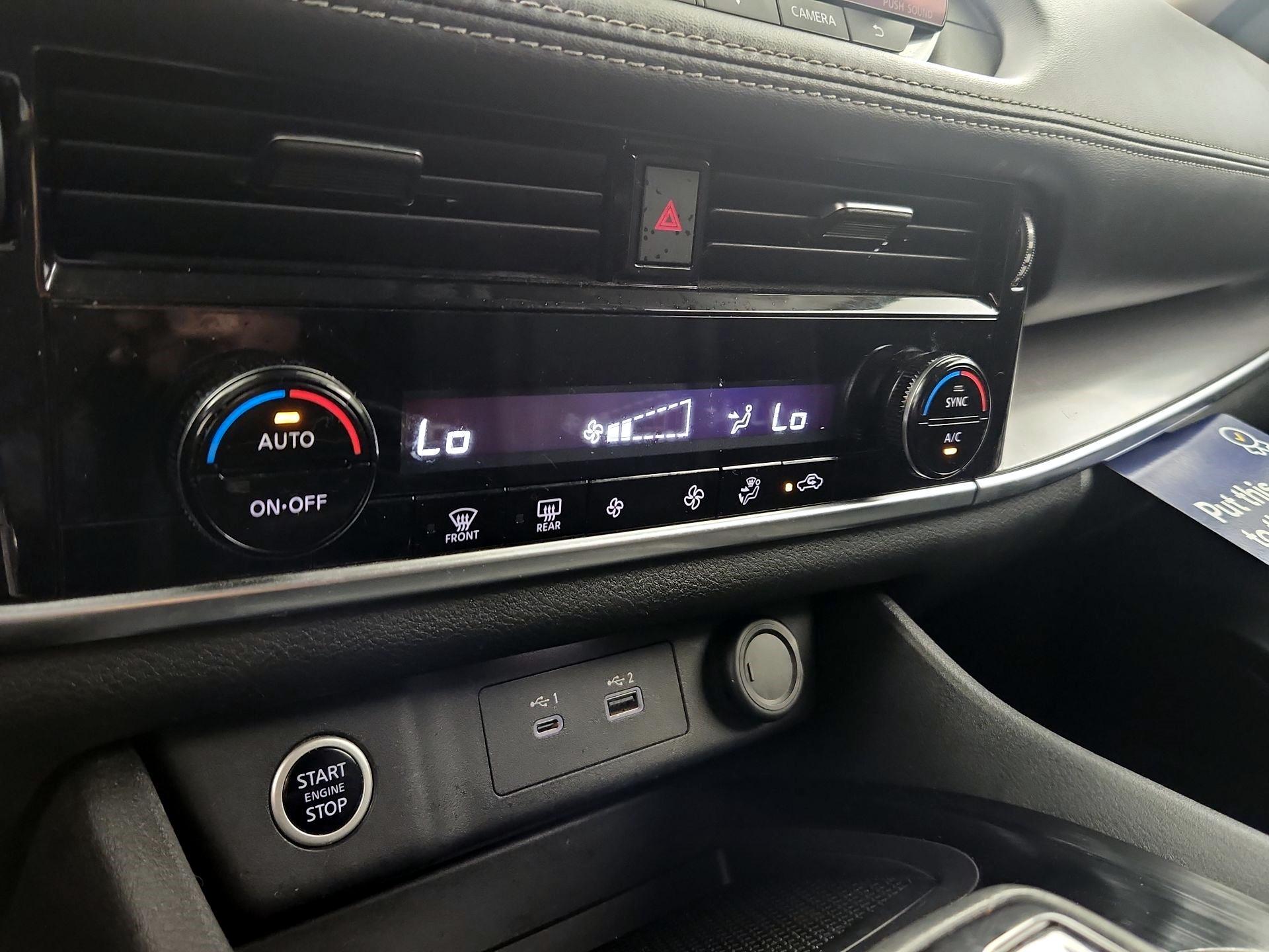 Thumbnail: 2021 Nissan Rogue - 16