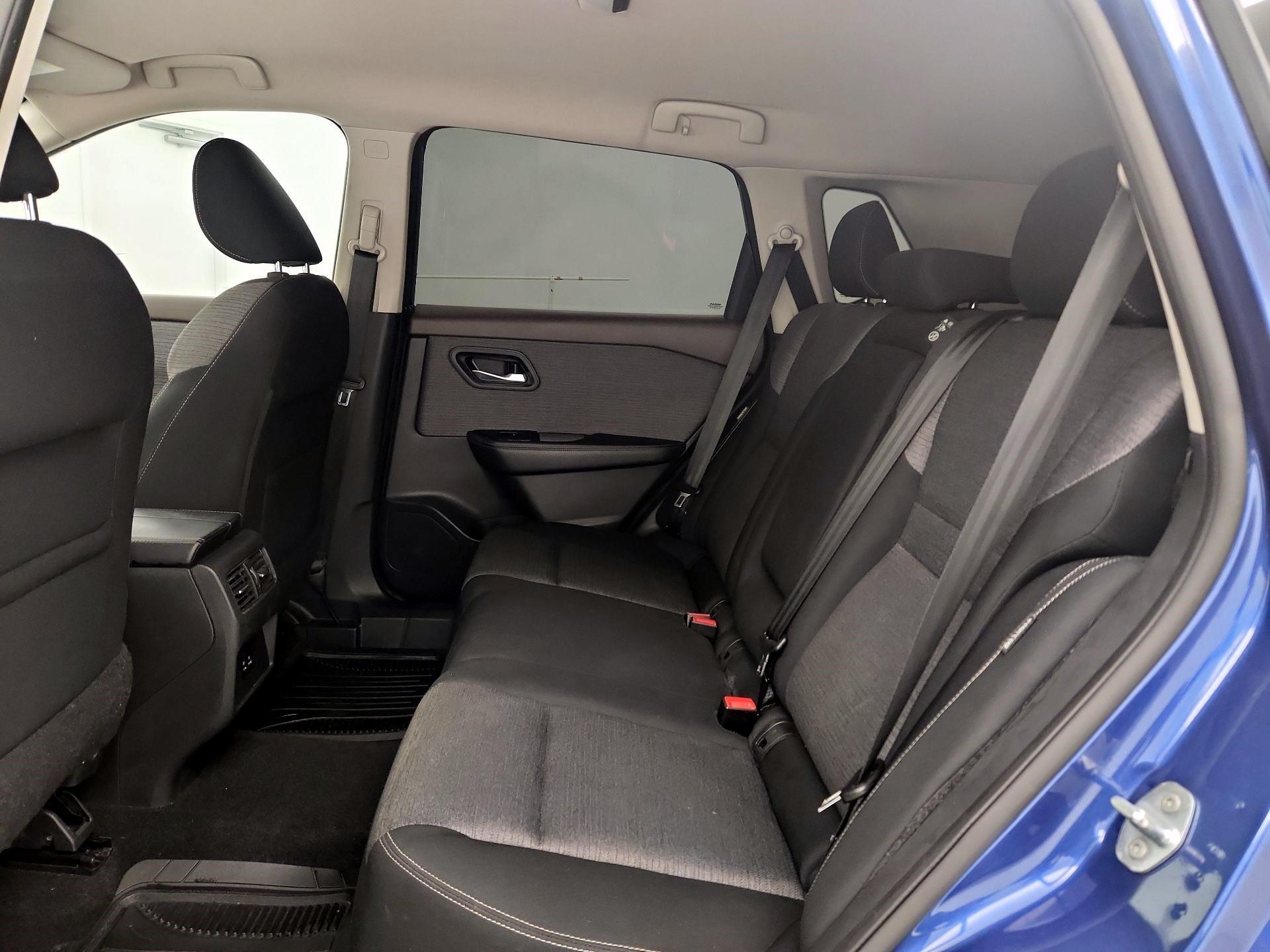 Thumbnail: 2021 Nissan Rogue - 19