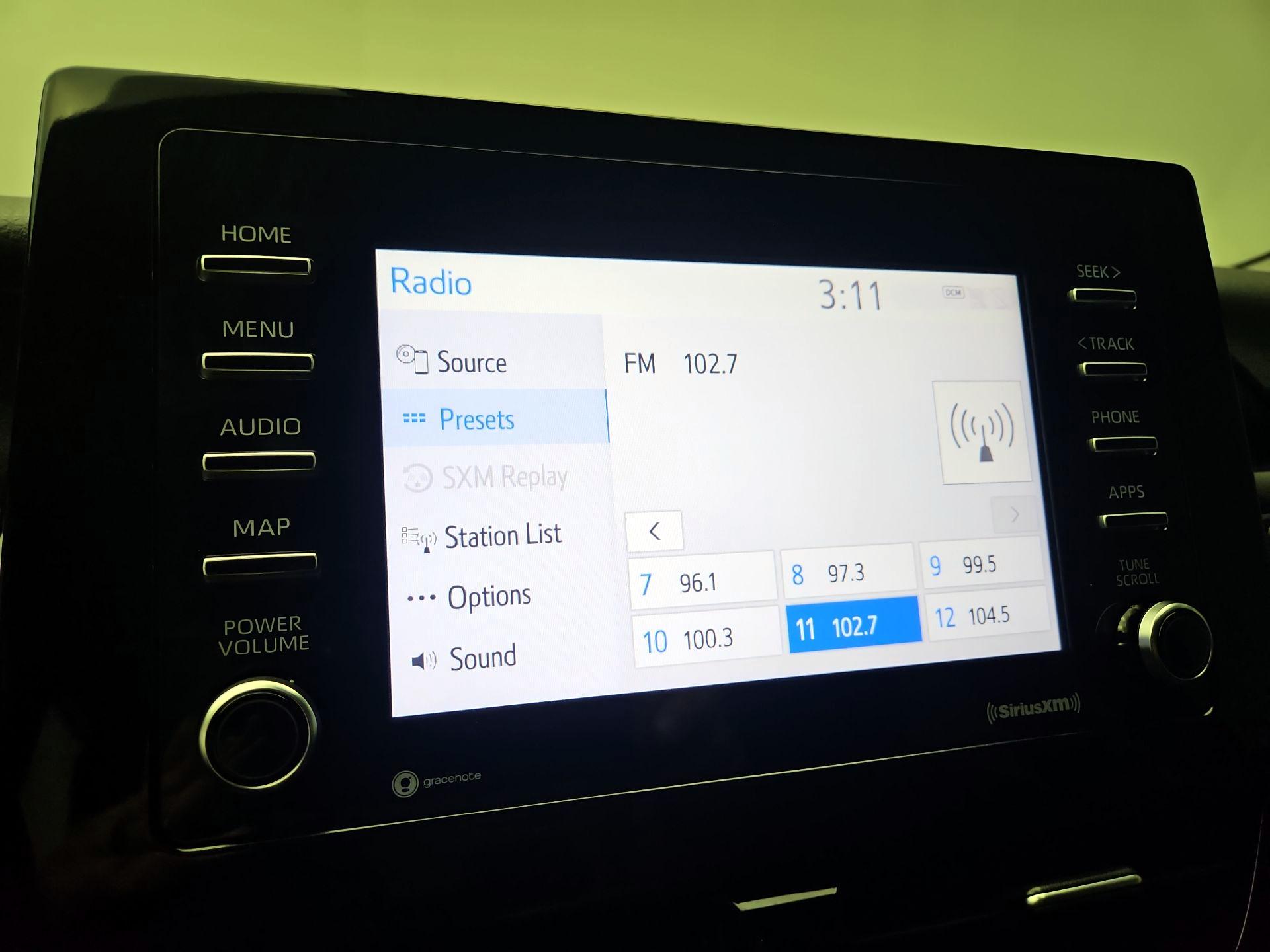 Thumbnail: 2022 Toyota Camry - 13