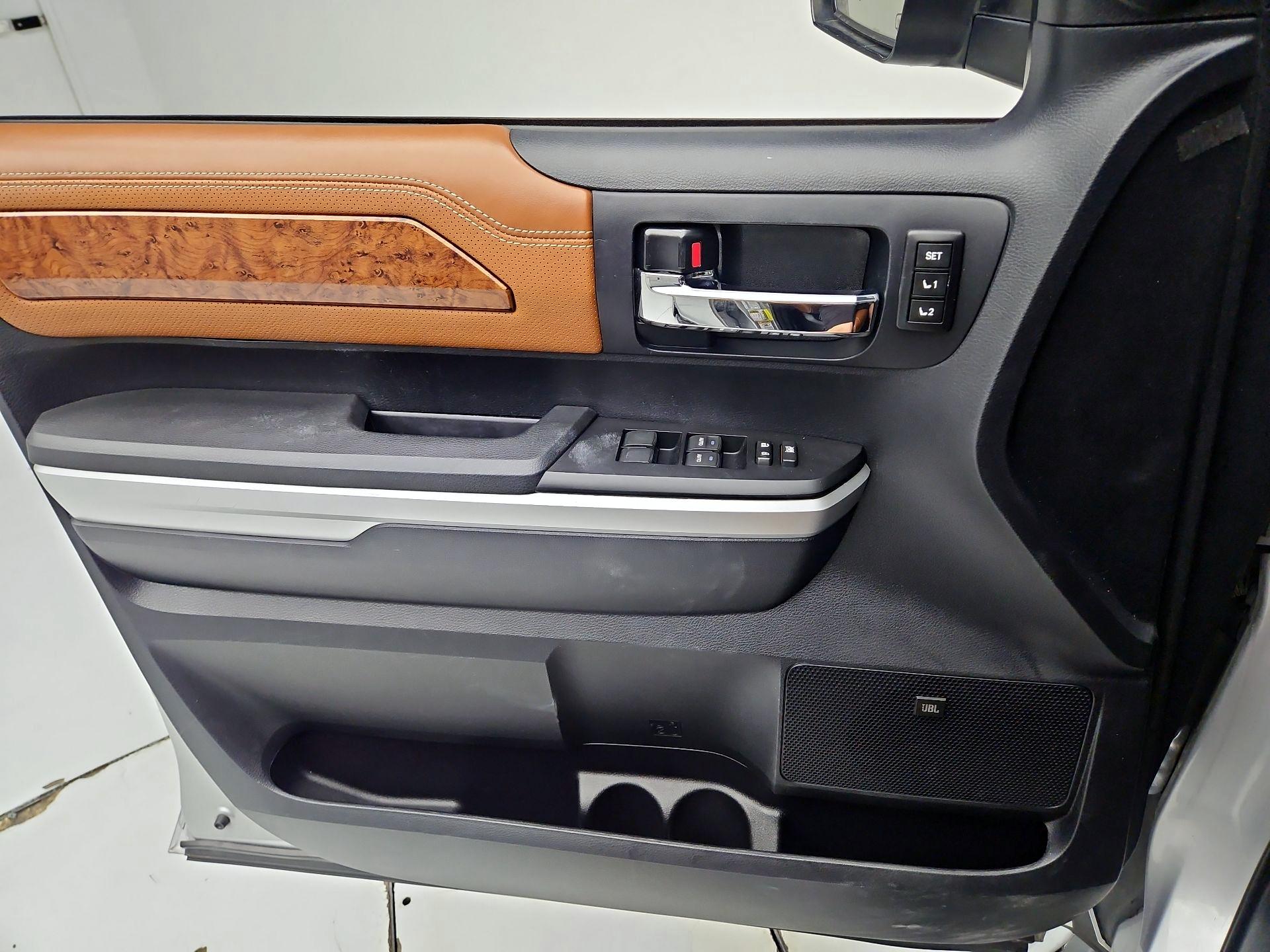 Thumbnail: 2014 Toyota Tundra - 12