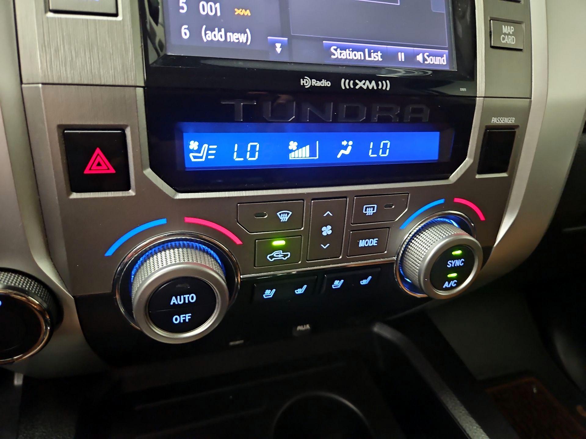 Thumbnail: 2014 Toyota Tundra - 17