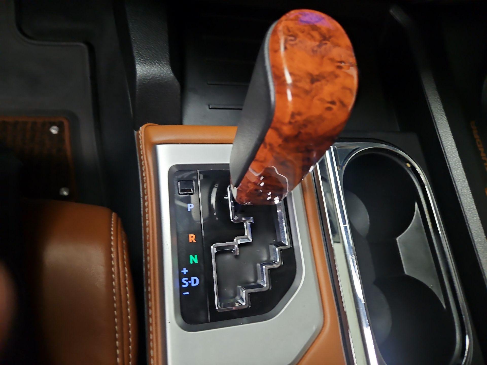 Thumbnail: 2014 Toyota Tundra - 18