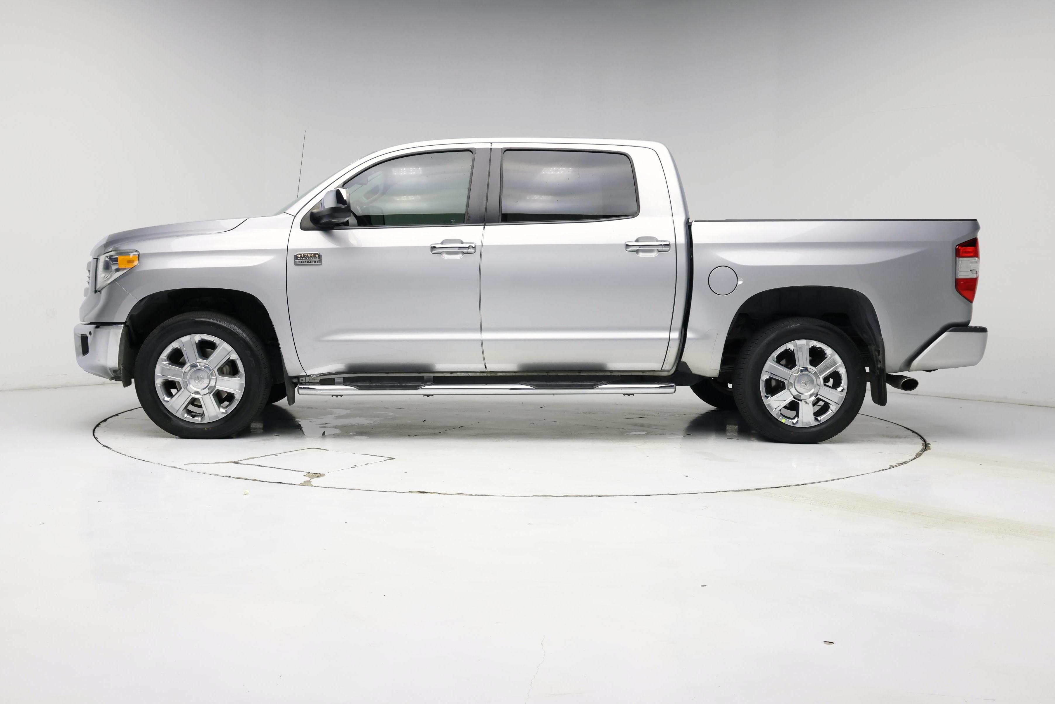 Thumbnail: 2014 Toyota Tundra - 3