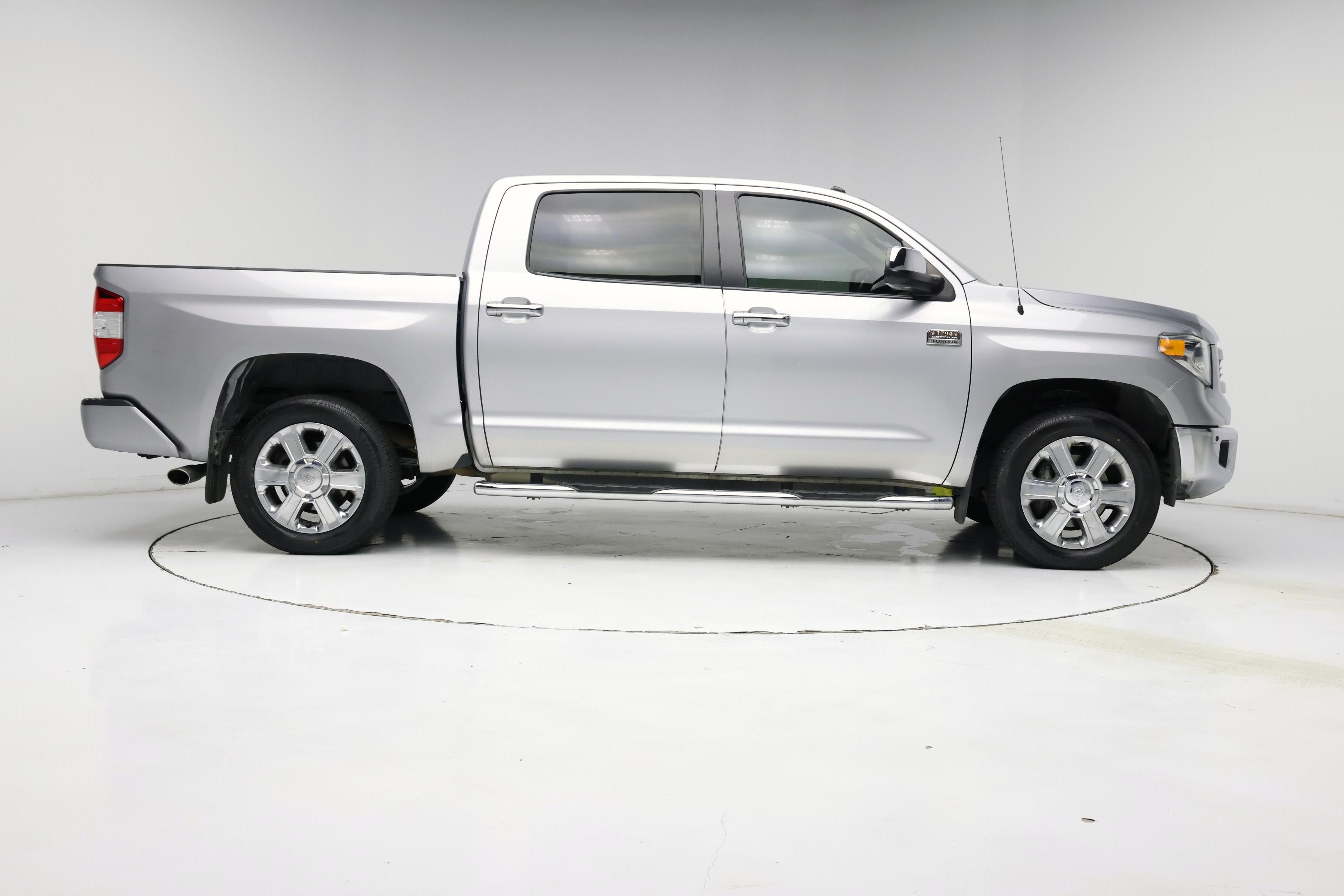 Thumbnail: 2014 Toyota Tundra - 7