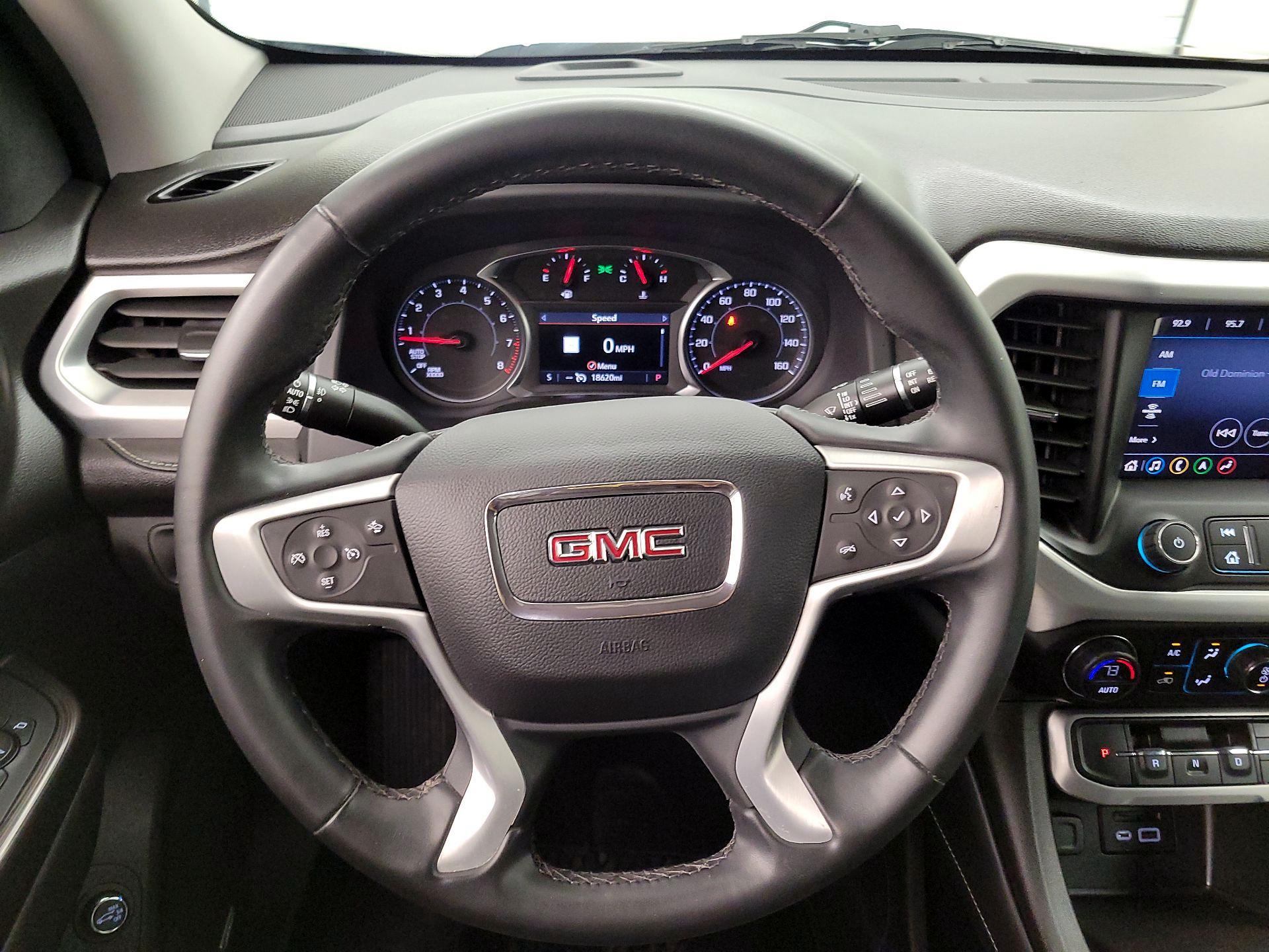 Thumbnail: 2023 GMC Acadia - 10