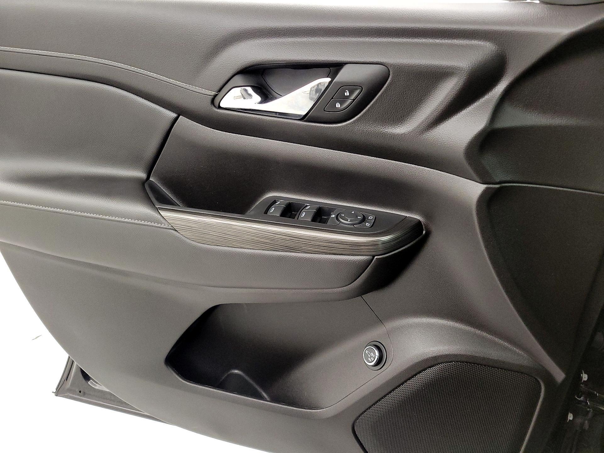 Thumbnail: 2023 GMC Acadia - 12