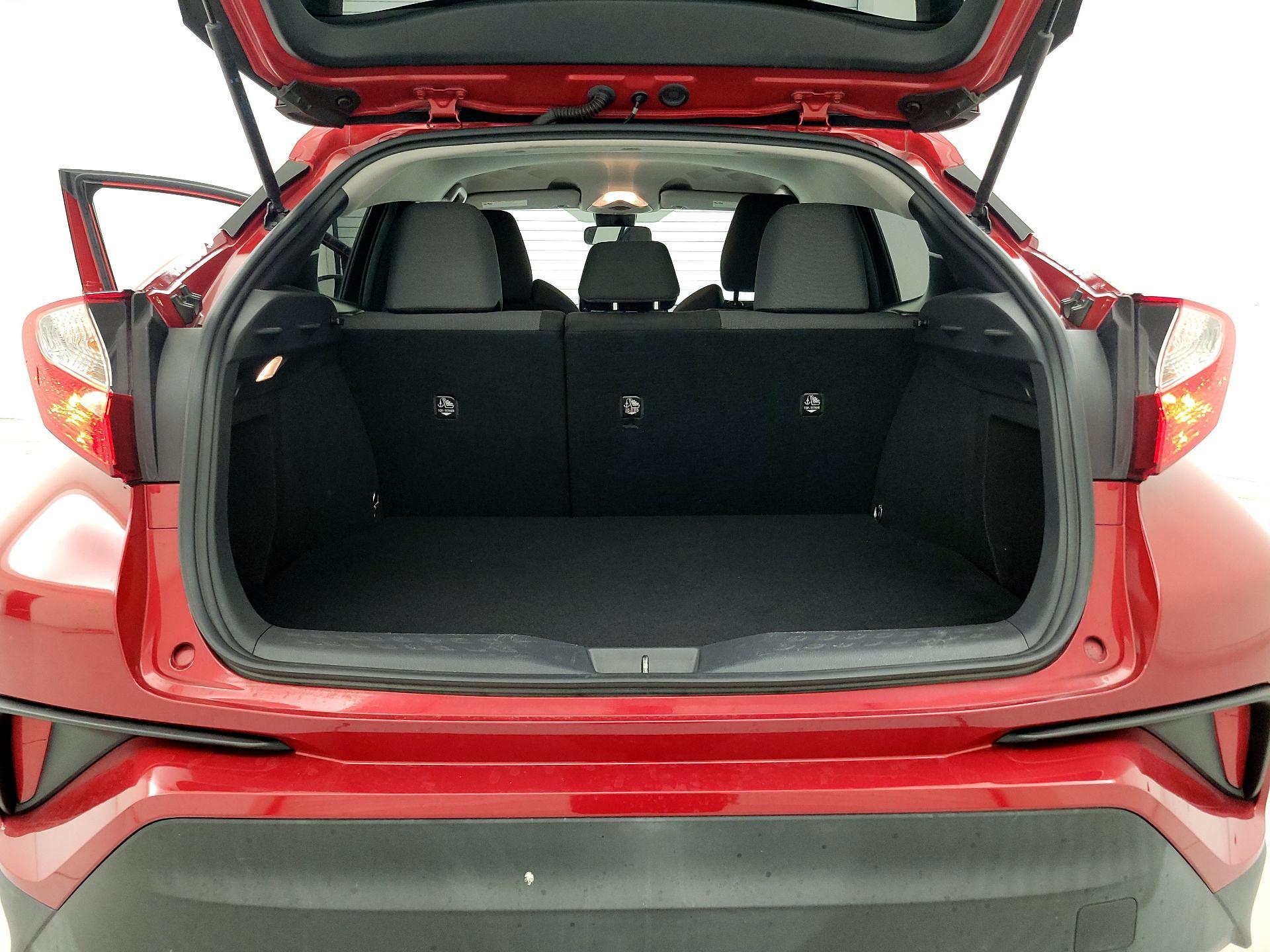 Thumbnail: 2020 Toyota C-HR - 20