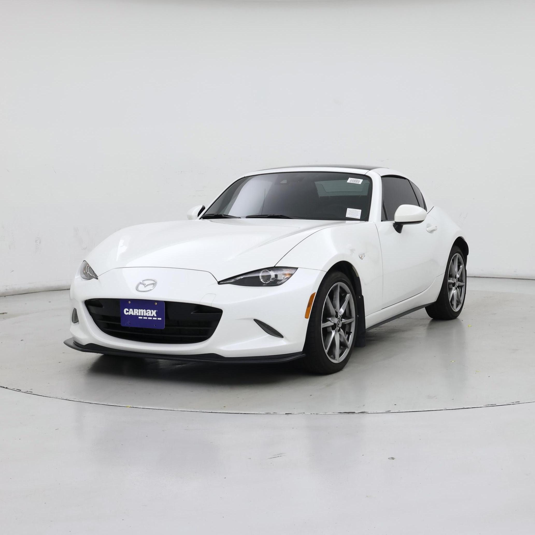 Thumbnail: 2022 Mazda MX-5 Miata - 4