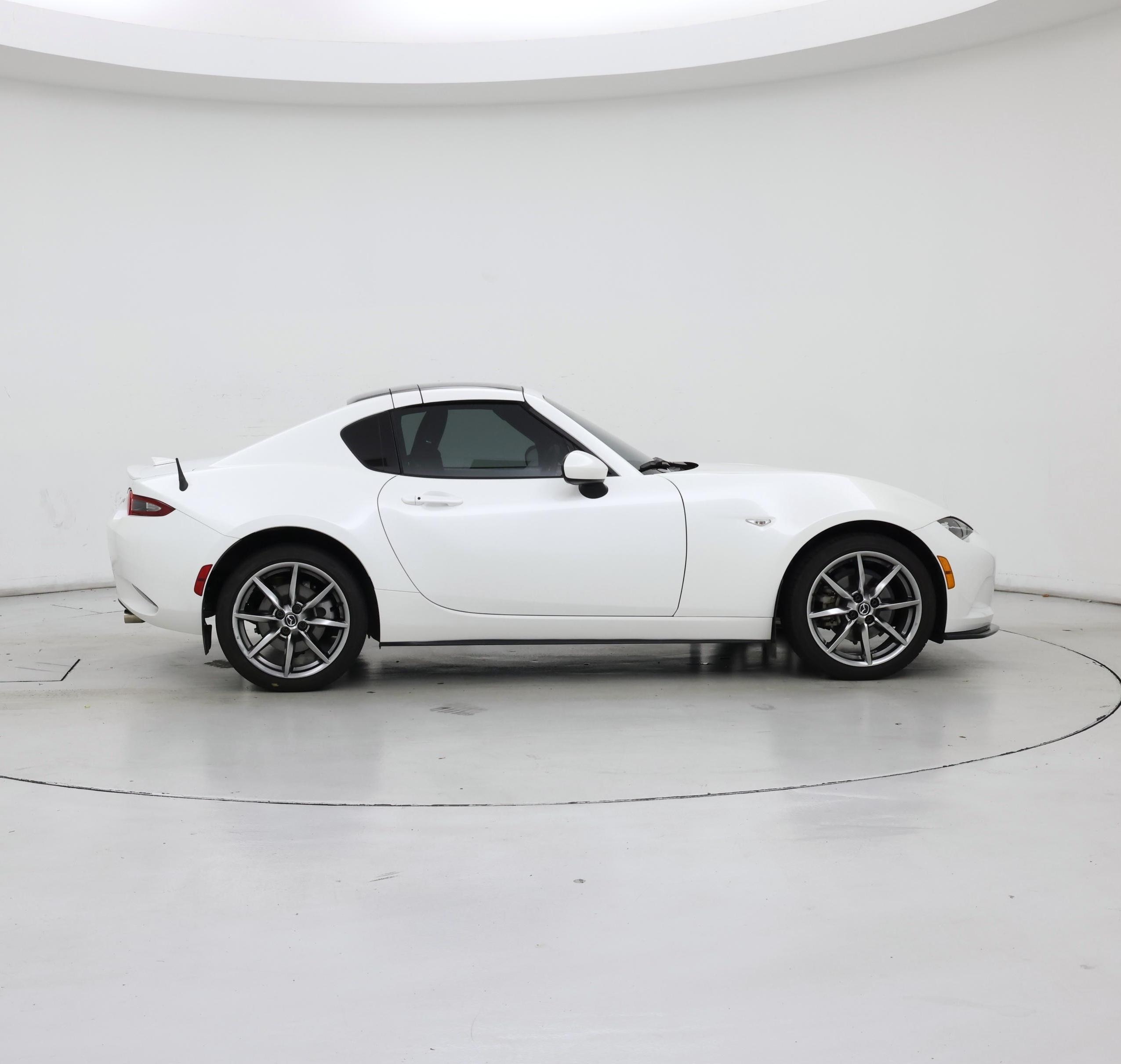 Thumbnail: 2022 Mazda MX-5 Miata - 7