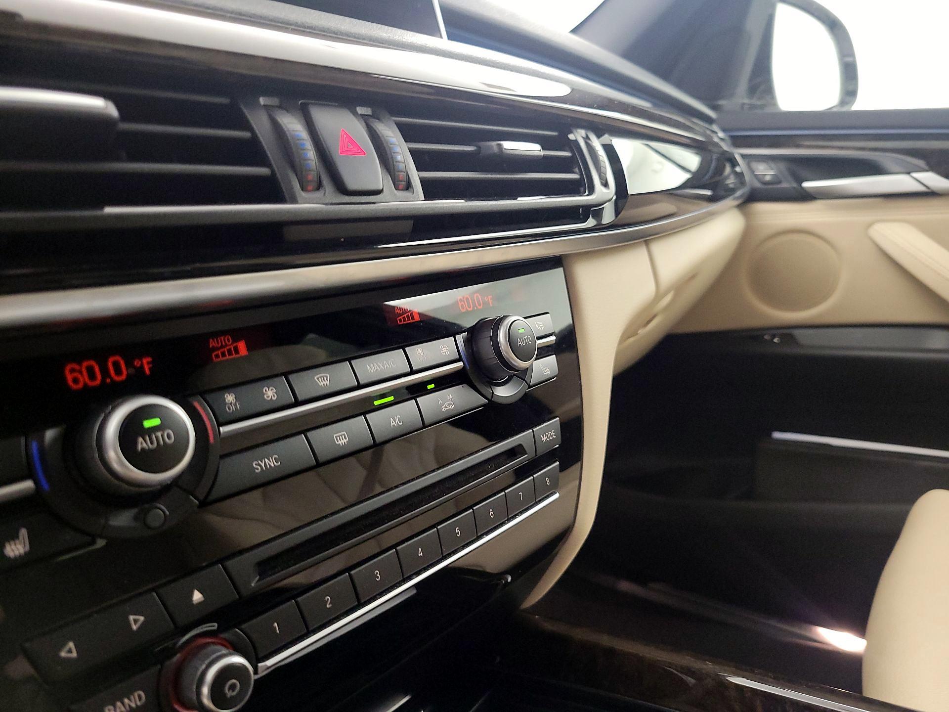 Thumbnail: 2018 BMW X5 - 17