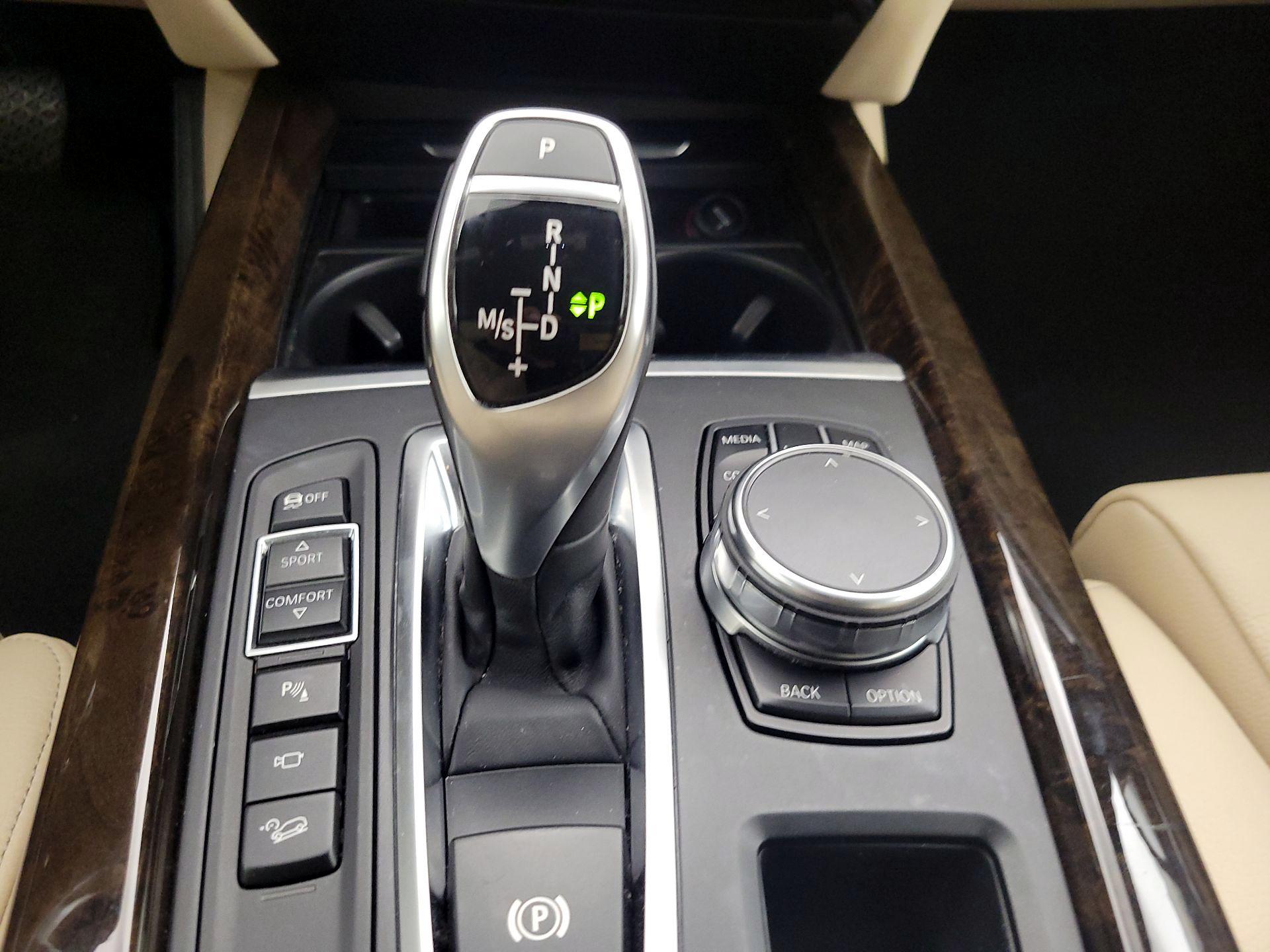 Thumbnail: 2018 BMW X5 - 18