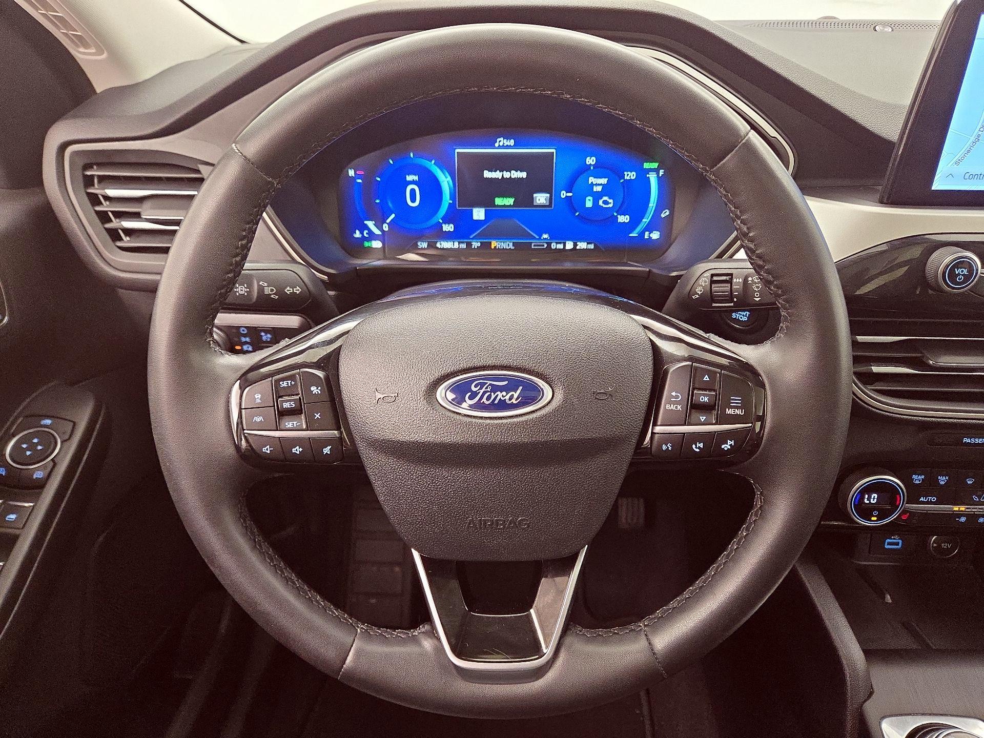 Thumbnail: 2021 Ford Escape - 10