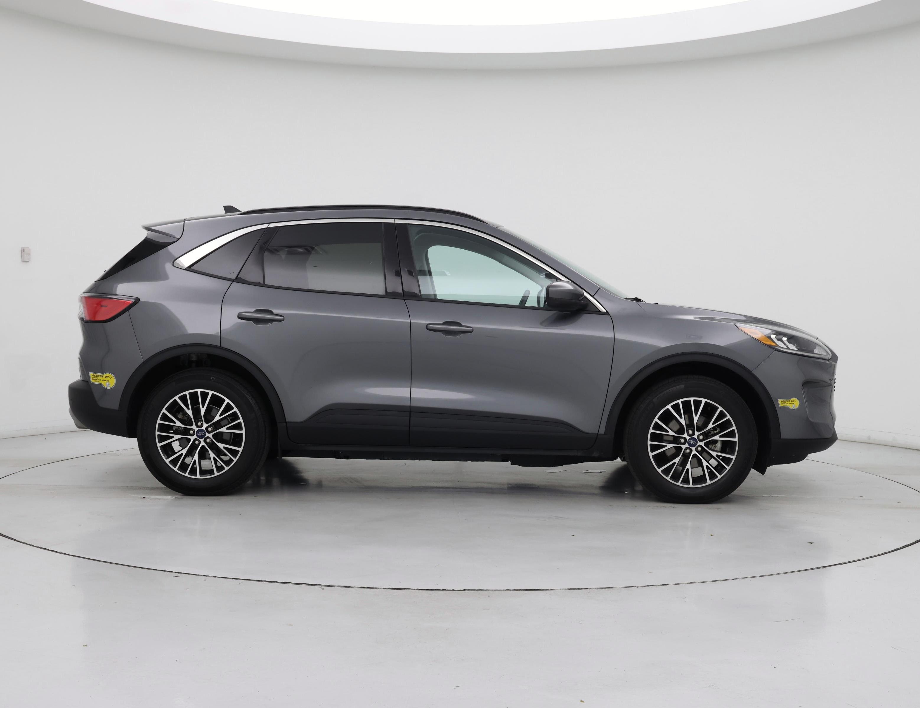 Thumbnail: 2021 Ford Escape - 7