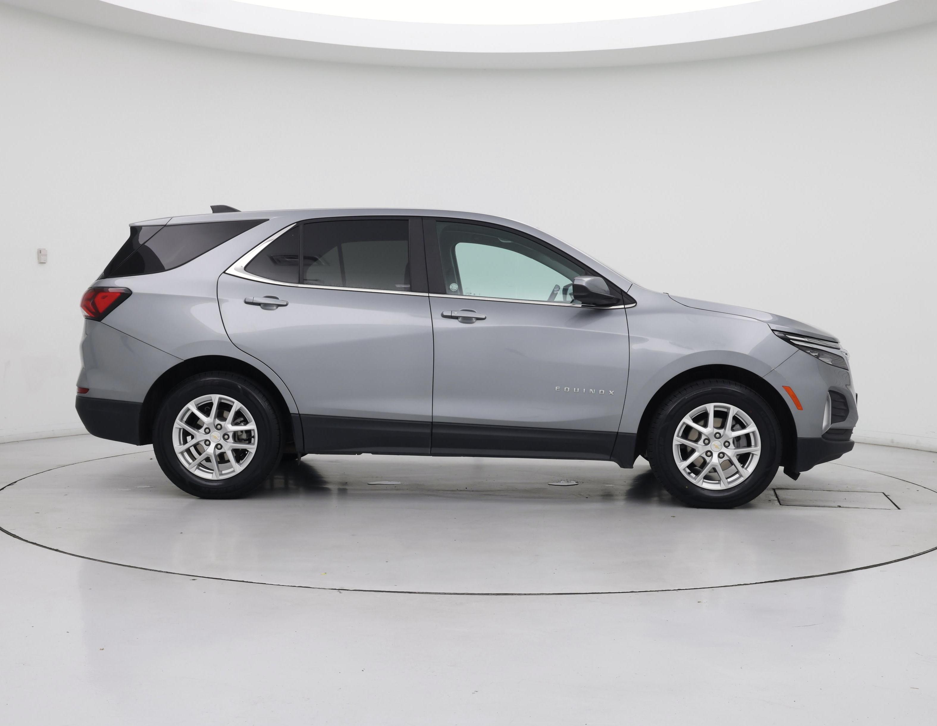 Thumbnail: 2023 Chevrolet Equinox - 7