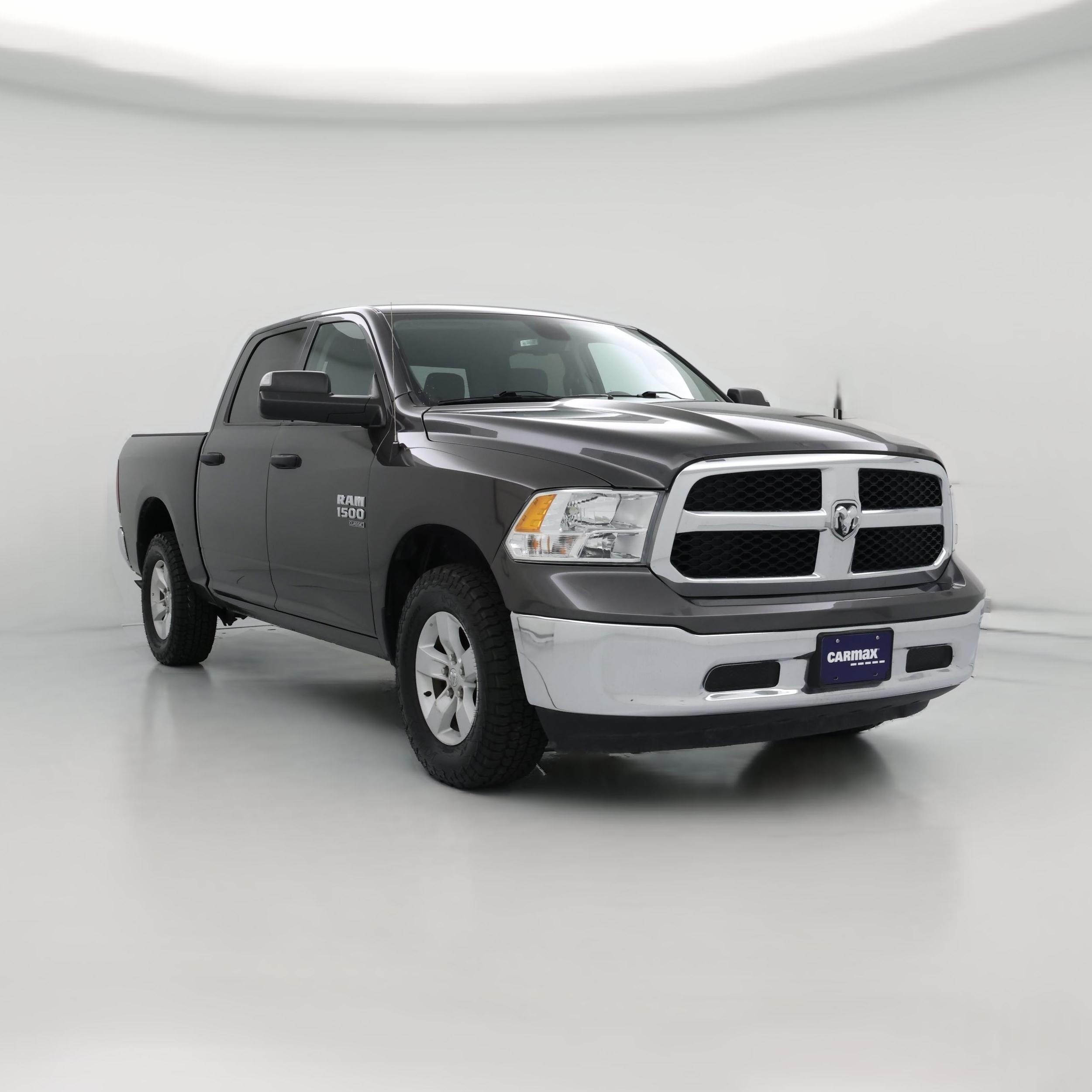 Thumbnail: 2023 RAM 1500 Classic - 1
