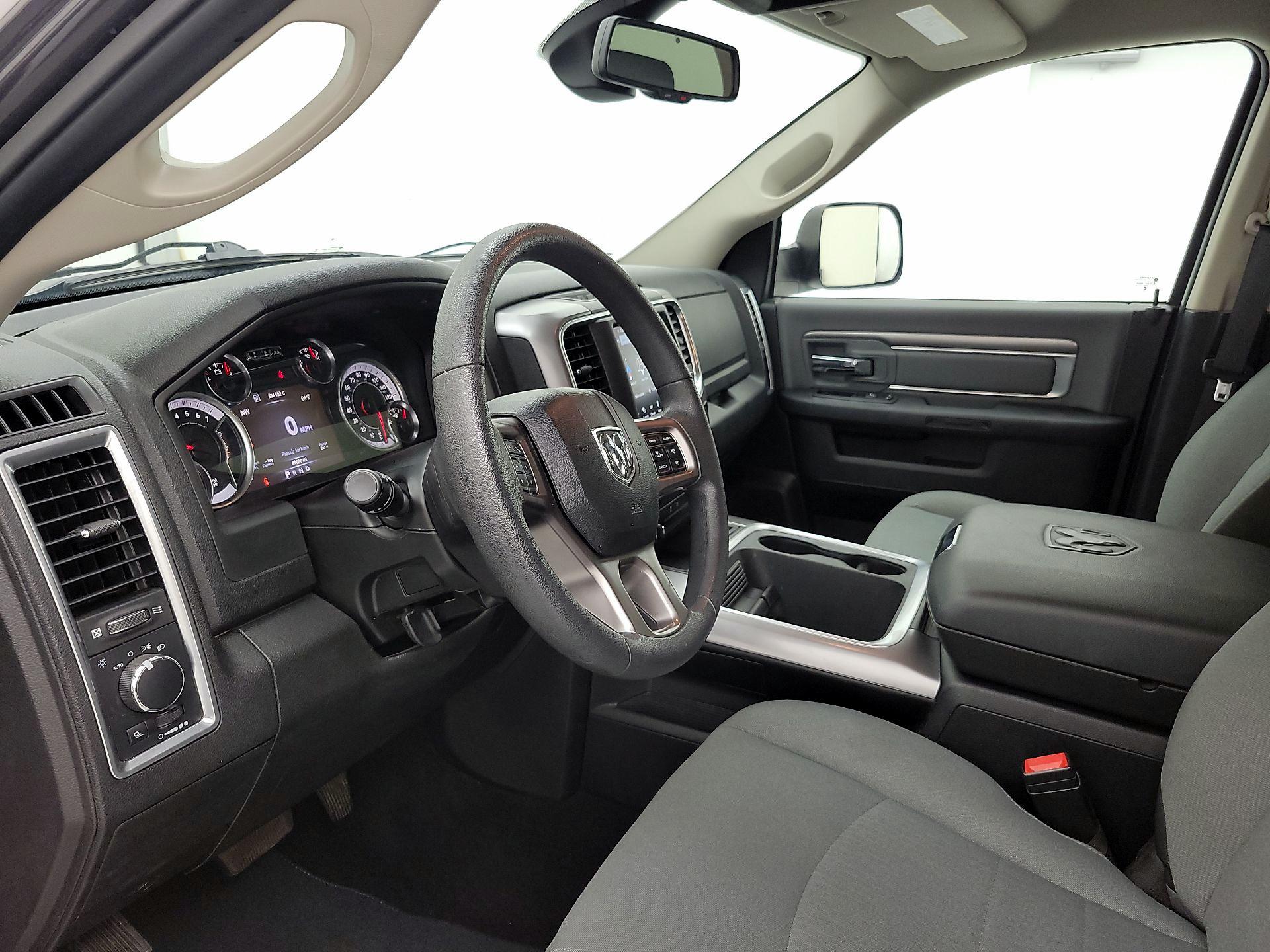 Thumbnail: 2023 RAM 1500 Classic - 11
