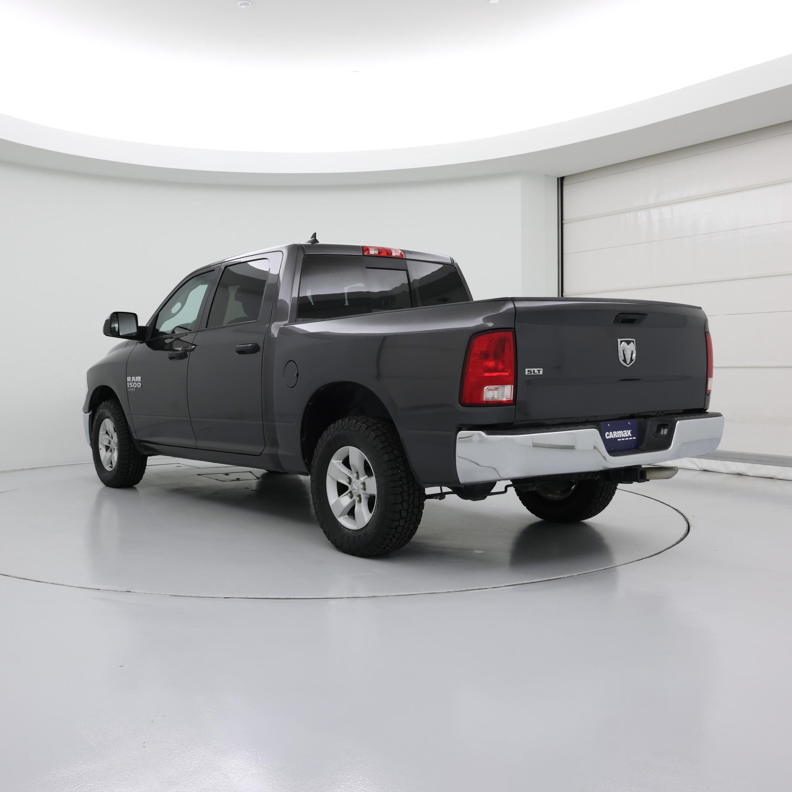 Thumbnail: 2023 RAM 1500 Classic - 2
