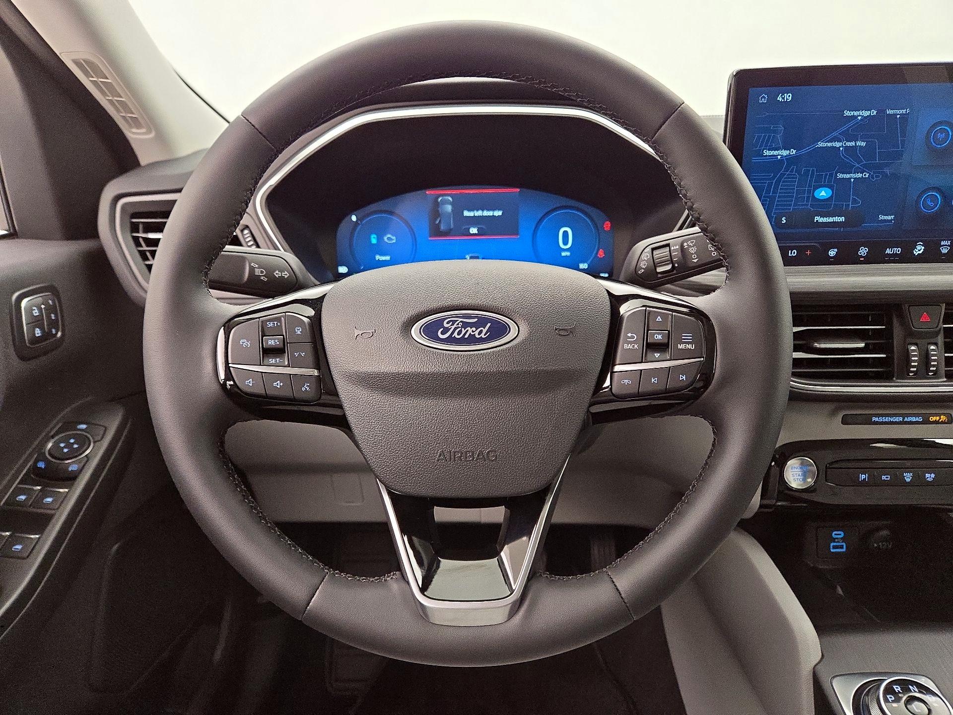 Thumbnail: 2023 Ford Escape - 10