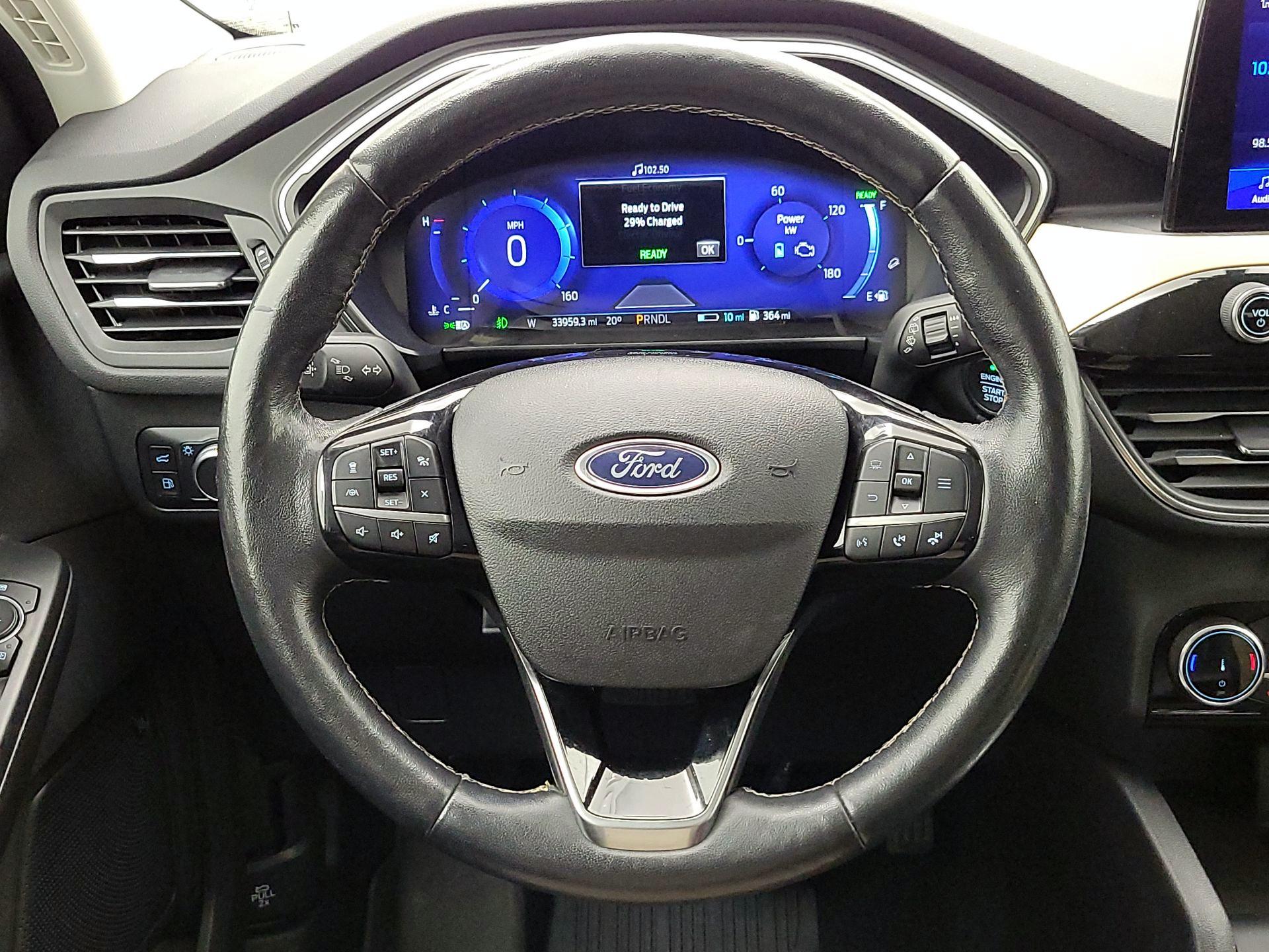 Thumbnail: 2022 Ford Escape - 10