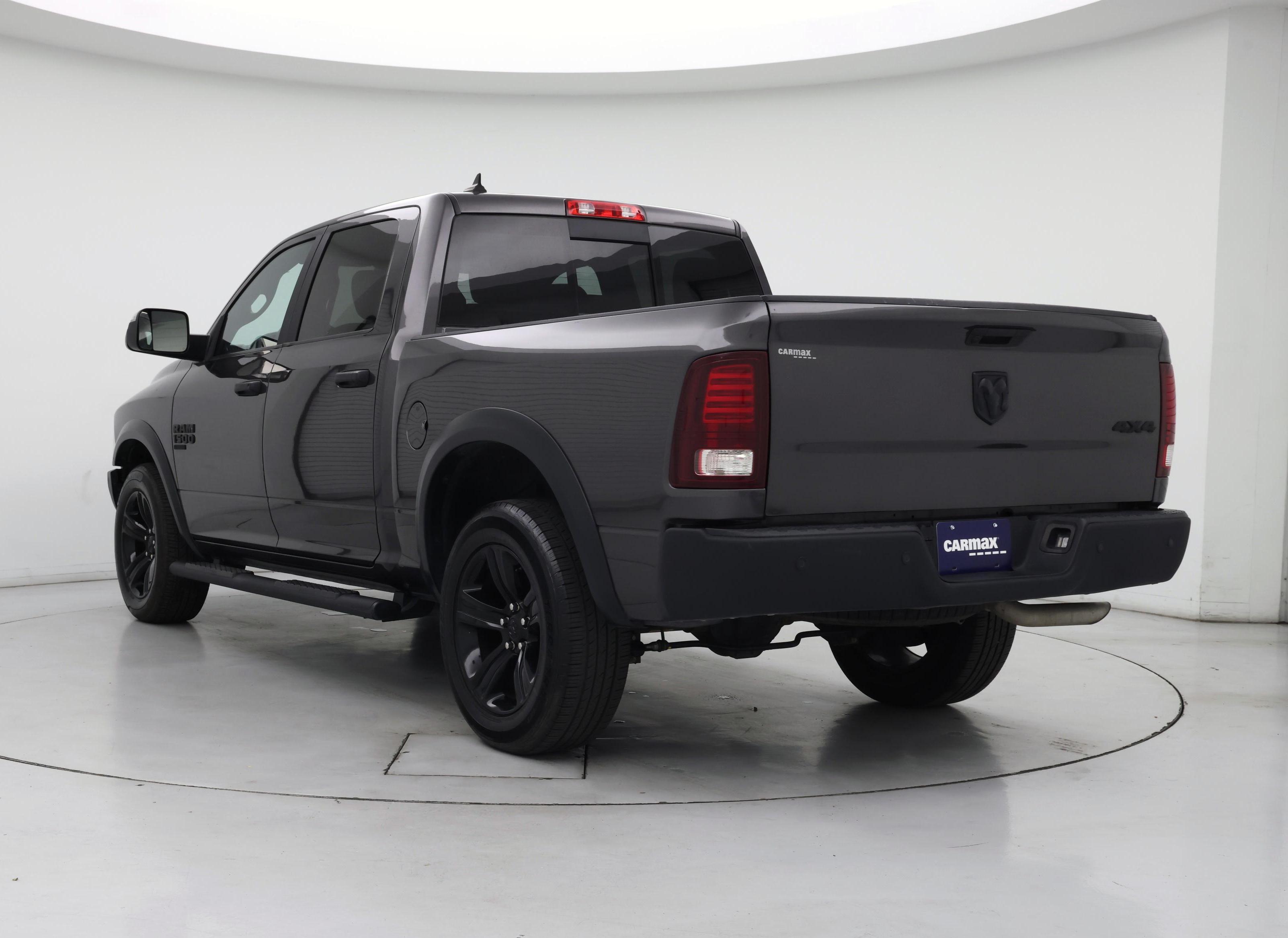 Thumbnail: 2023 RAM 1500 Classic - 2
