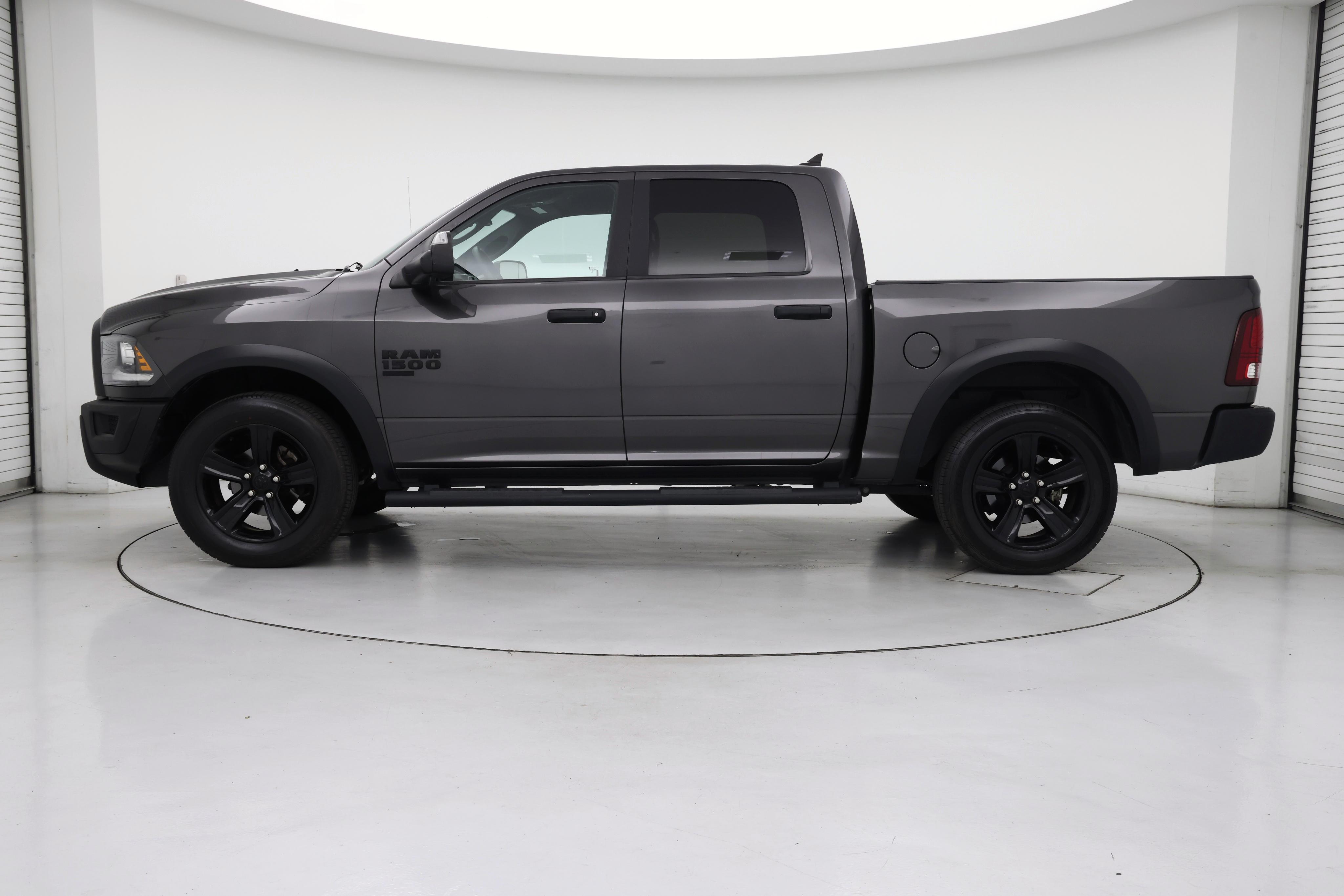 Thumbnail: 2023 RAM 1500 Classic - 3