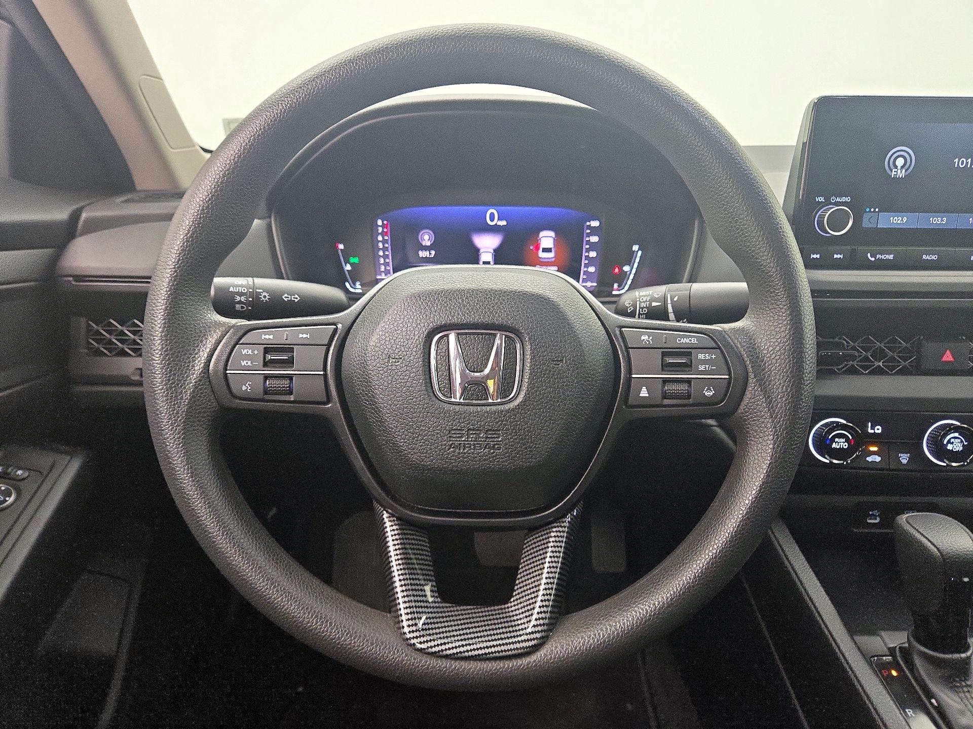 Thumbnail: 2023 Honda Accord - 10