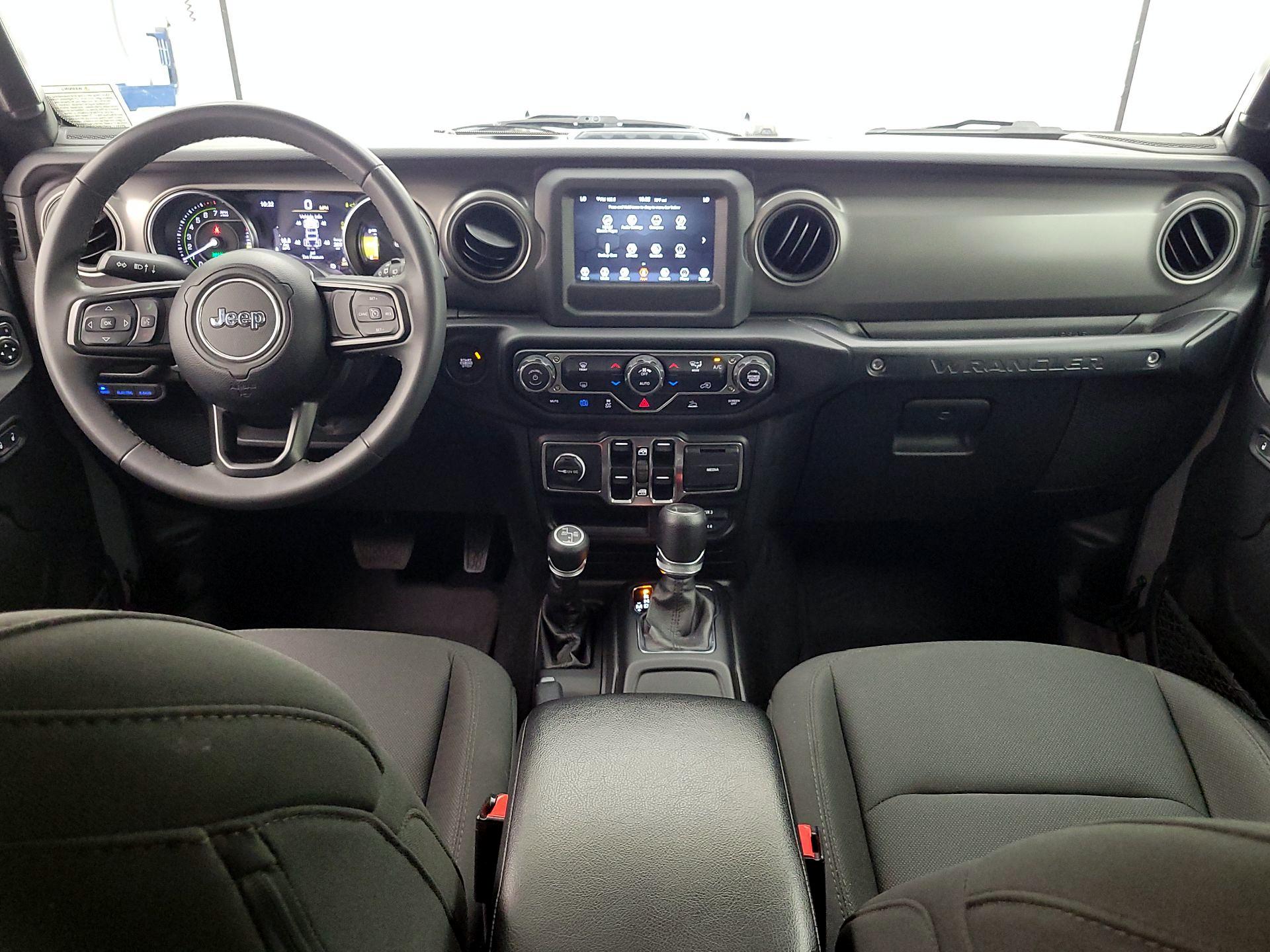 Thumbnail: 2023 Jeep Wrangler - 9
