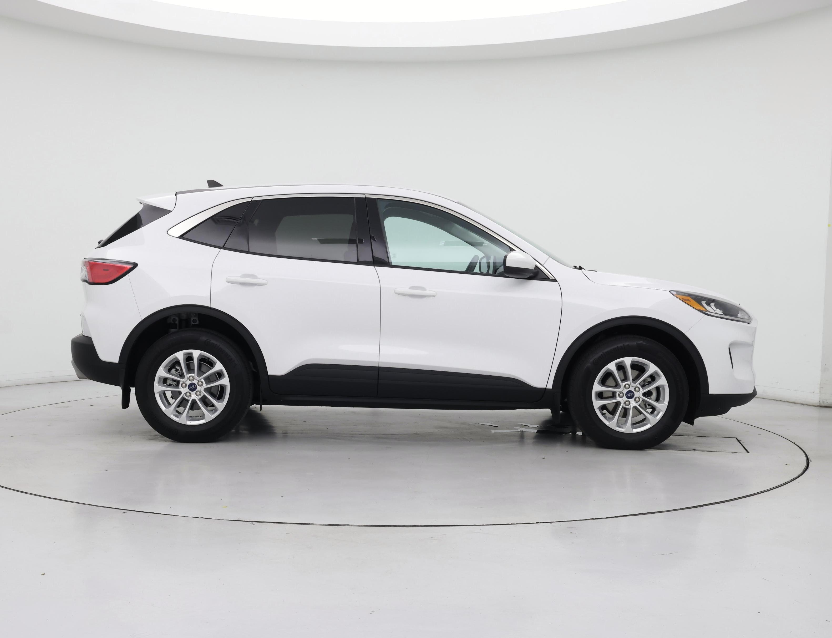 Thumbnail: 2021 Ford Escape - 7