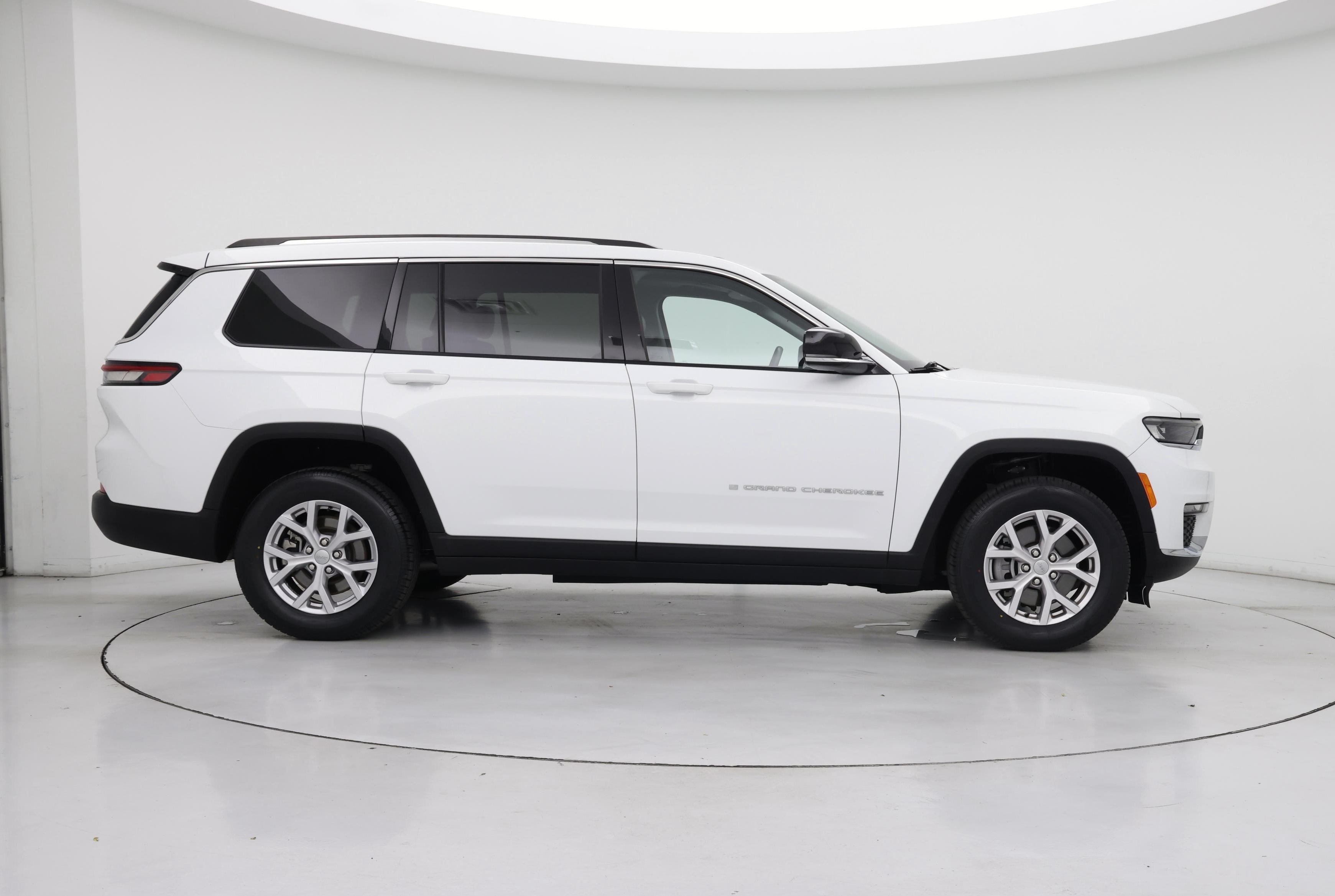 Thumbnail: 2022 Jeep Grand Cherokee L - 7
