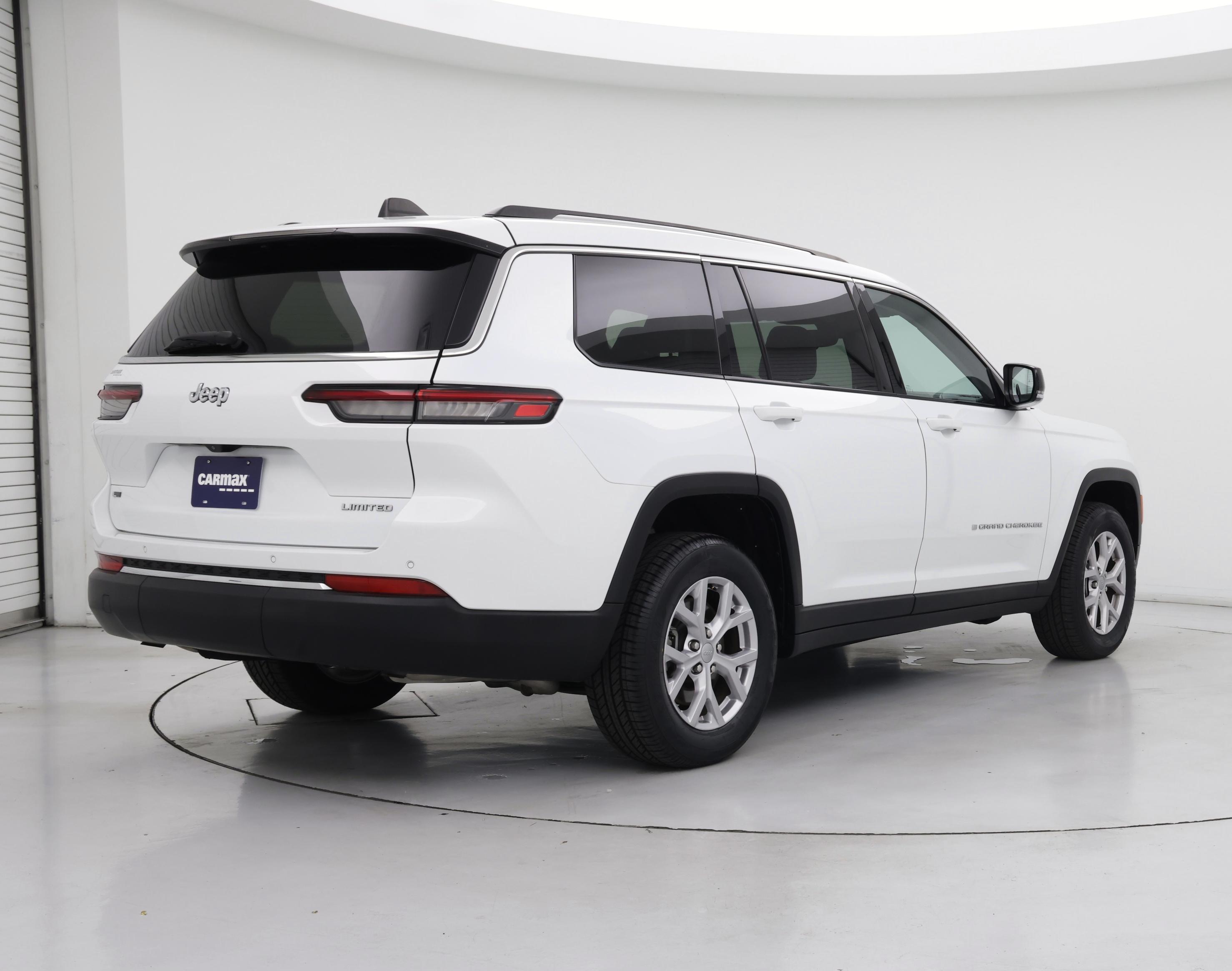 Thumbnail: 2022 Jeep Grand Cherokee L - 8