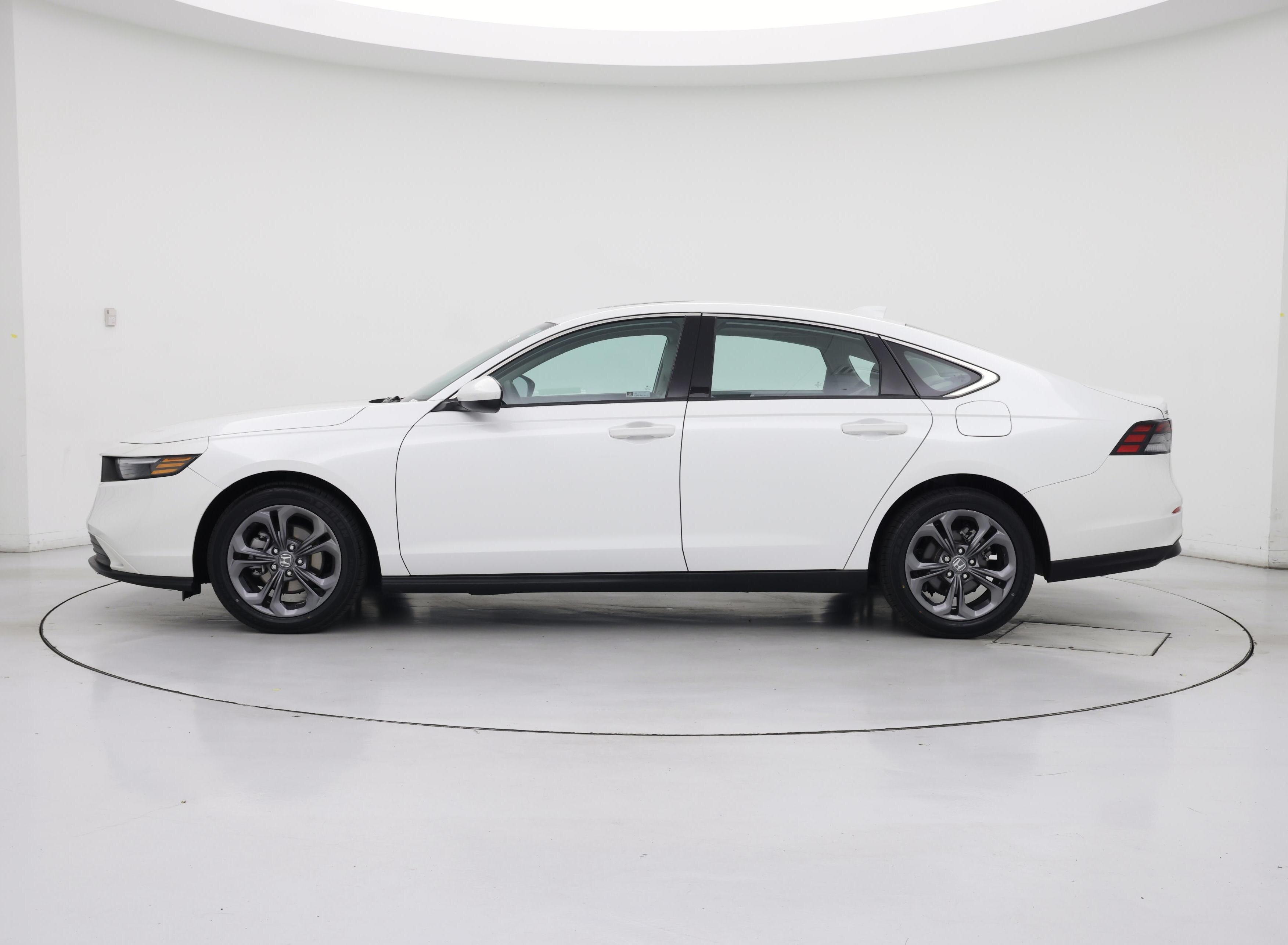 Thumbnail: 2023 Honda Accord - 3