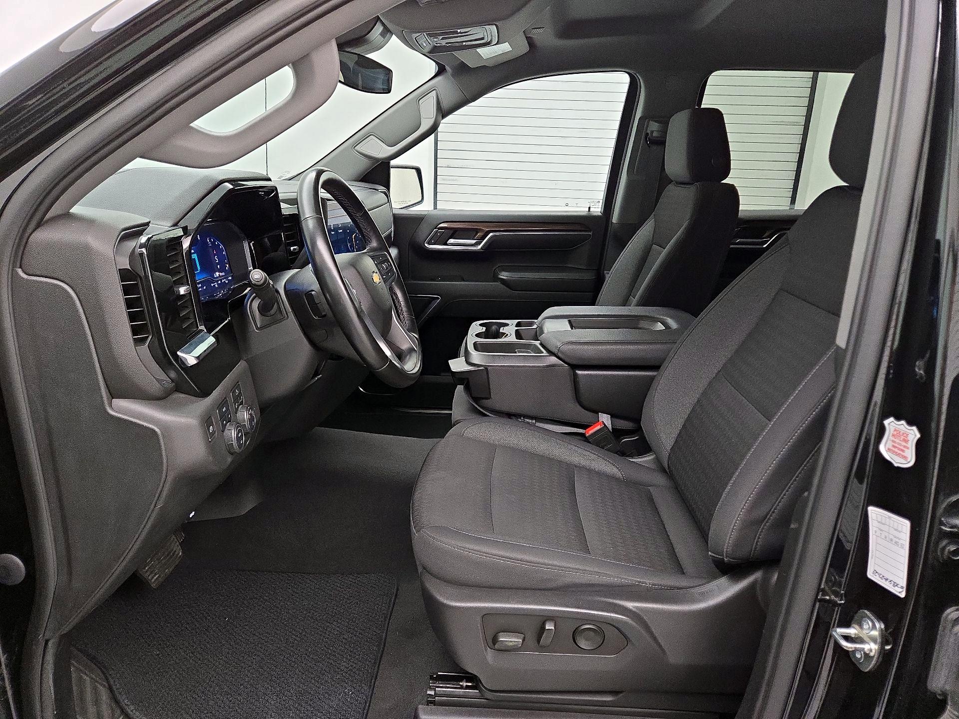 Thumbnail: 2023 Chevrolet Silverado 1500 - 11