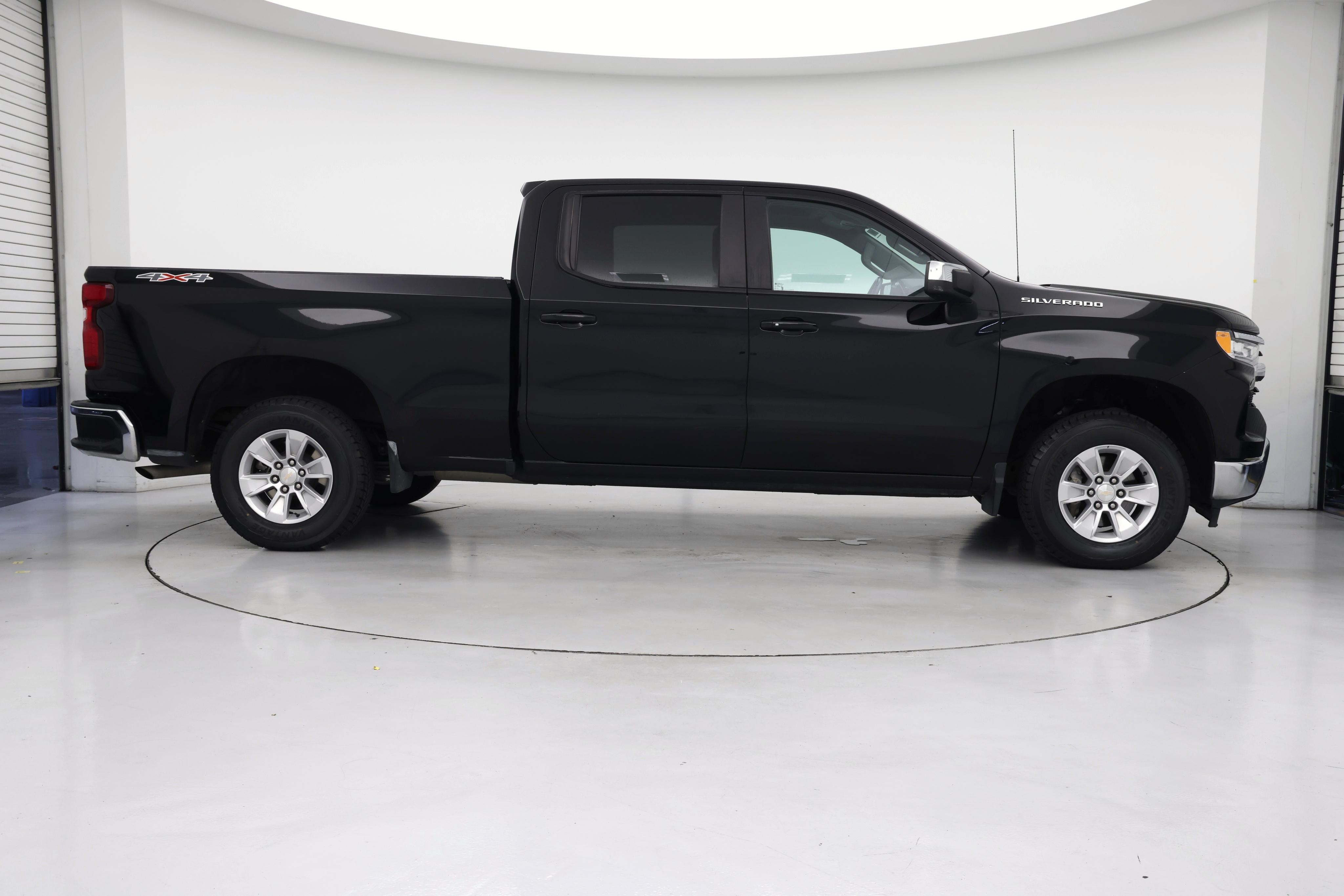 Thumbnail: 2023 Chevrolet Silverado 1500 - 7