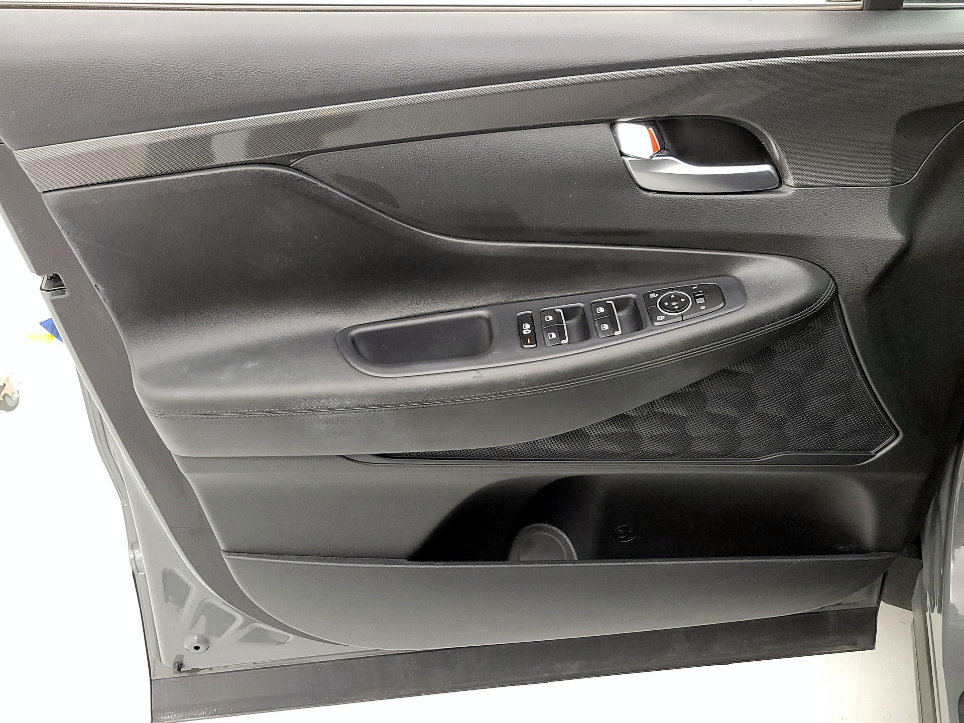 Thumbnail: 2023 Hyundai Santa Fe - 12