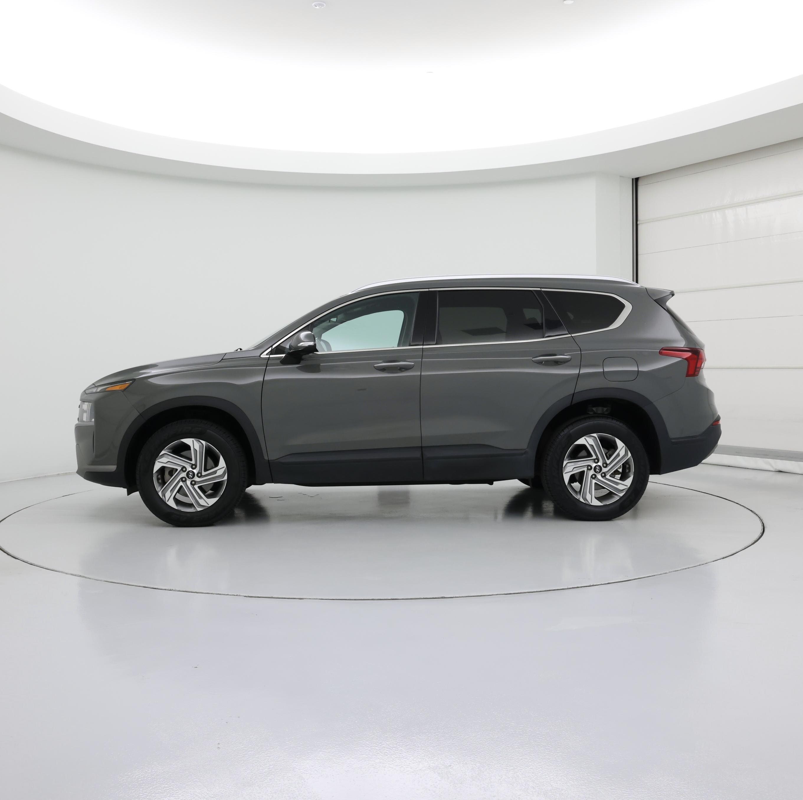 Thumbnail: 2023 Hyundai Santa Fe - 3