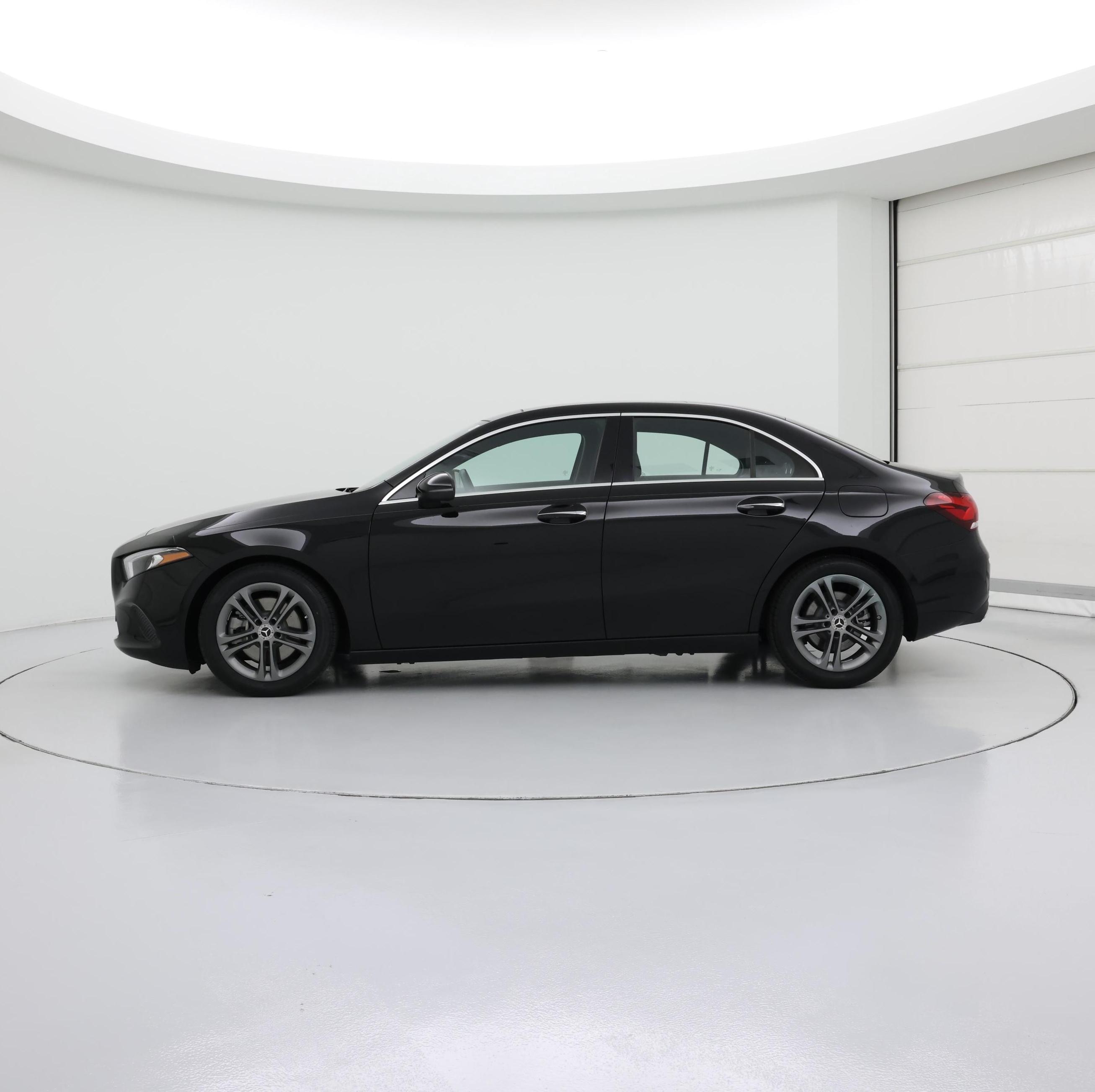 Thumbnail: 2020 Mercedes-Benz A-Class - 3